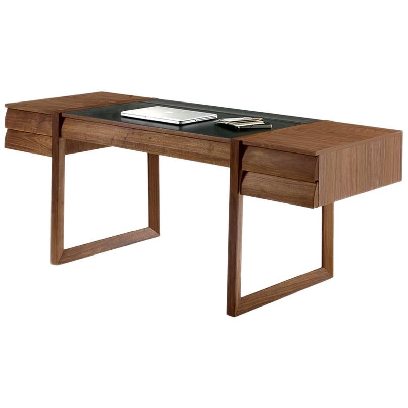 Geo, Schreibtisch aus Nussbaumholz, entworfen von Jamie Durie, hergestellt in Italien im Angebot