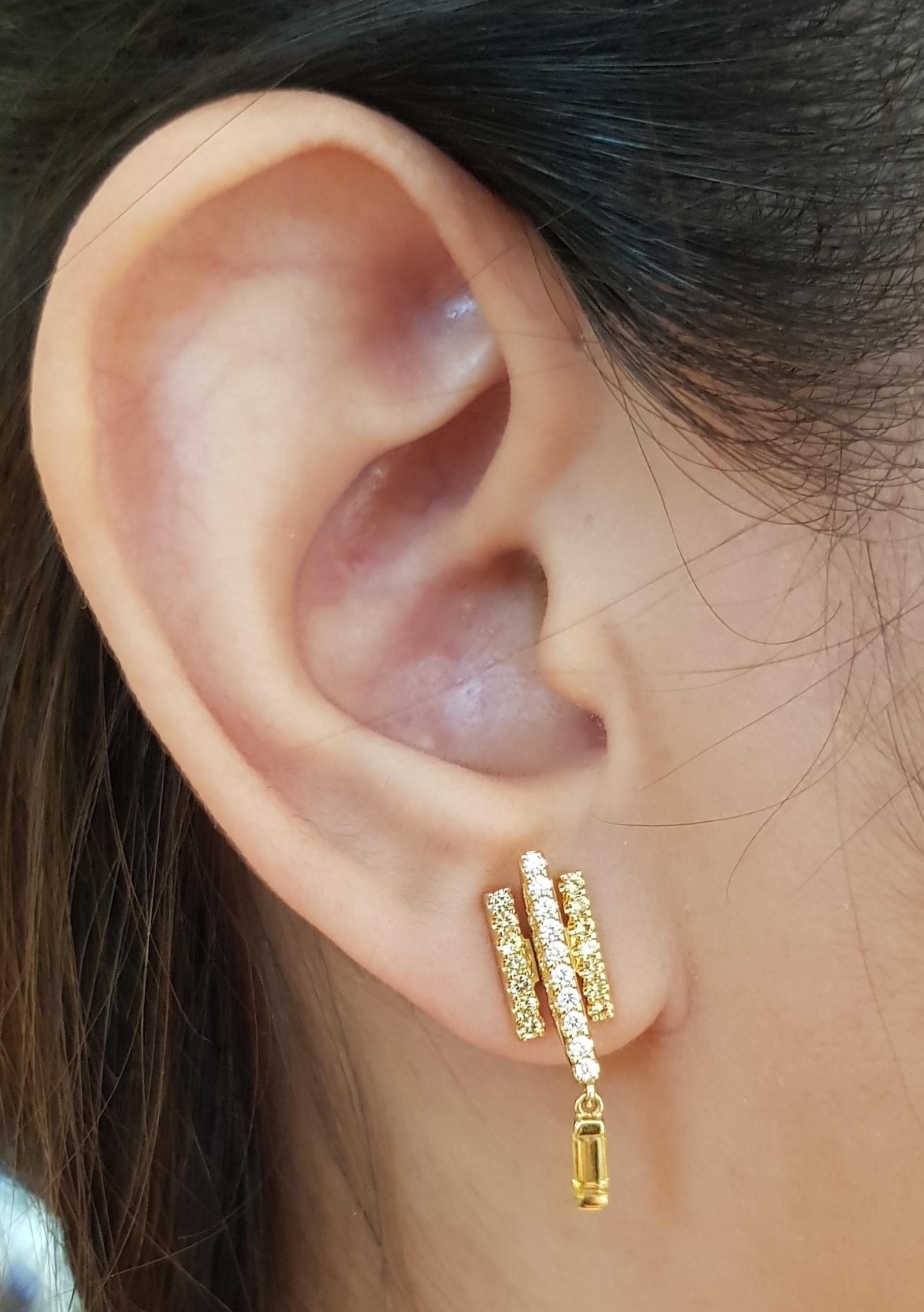 GeoArt Happy Movement Boucles d'oreilles en saphir jaune et or 18 carats Neuf - En vente à Bangkok, 10