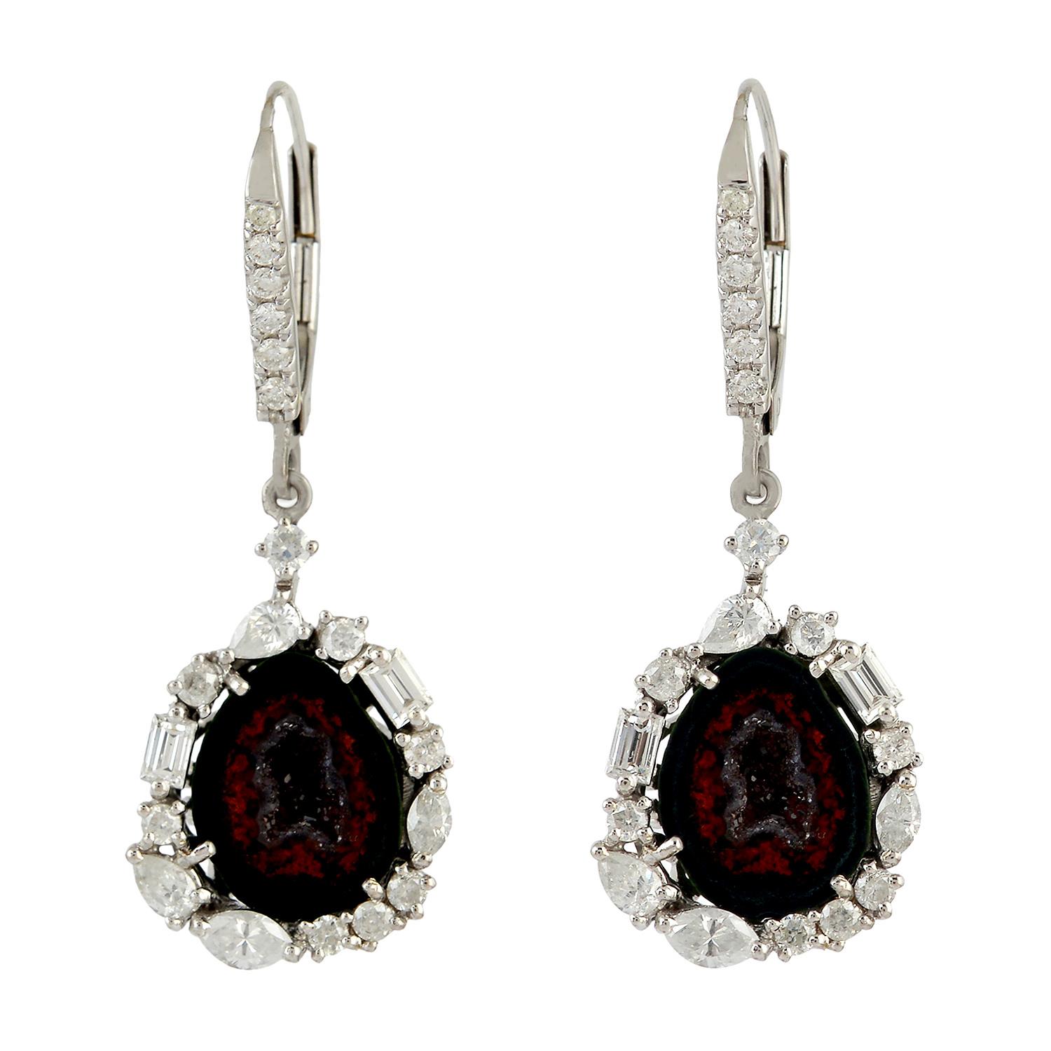 Geode Dangle Earrings with Fancy Diamonds Made in 18k White Gold In New Condition For Sale In New York, NY
