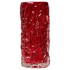 Vintage GEOFFREY BAXTER for Whitefriars; England, 1960s. "Ruby Bark" vase.