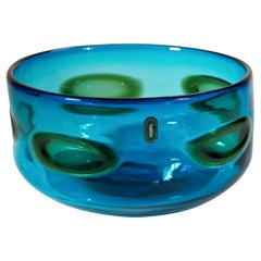 Geoffrey Baxter para Whitefriars Glass Cuenco hondo con manchas aplicadas, 1969