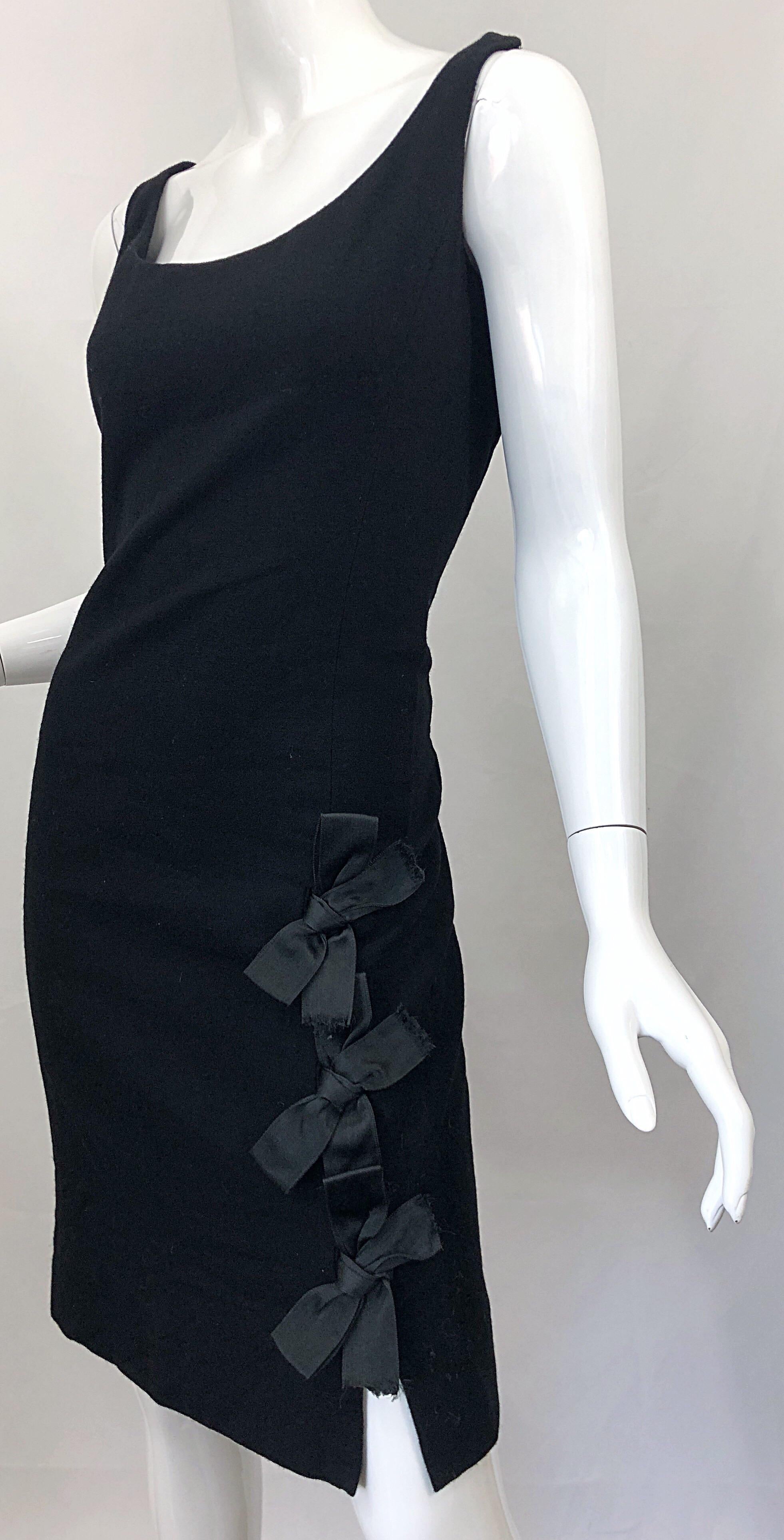 Geoffrey Beene 1960s Black Sleeveless Bow Detail Vintage 60s Wool Sheath Dress For Sale 6