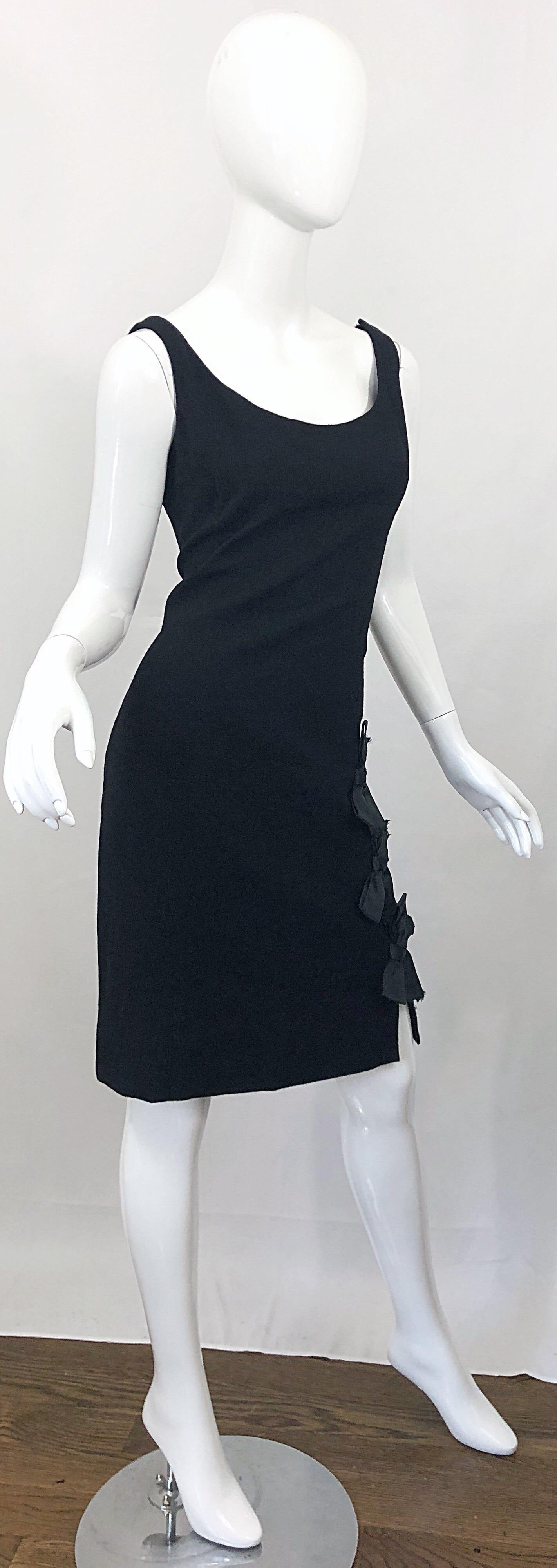 Geoffrey Beene 1960s Black Sleeveless Bow Detail Vintage 60s Wool Sheath Dress In Excellent Condition For Sale In San Diego, CA