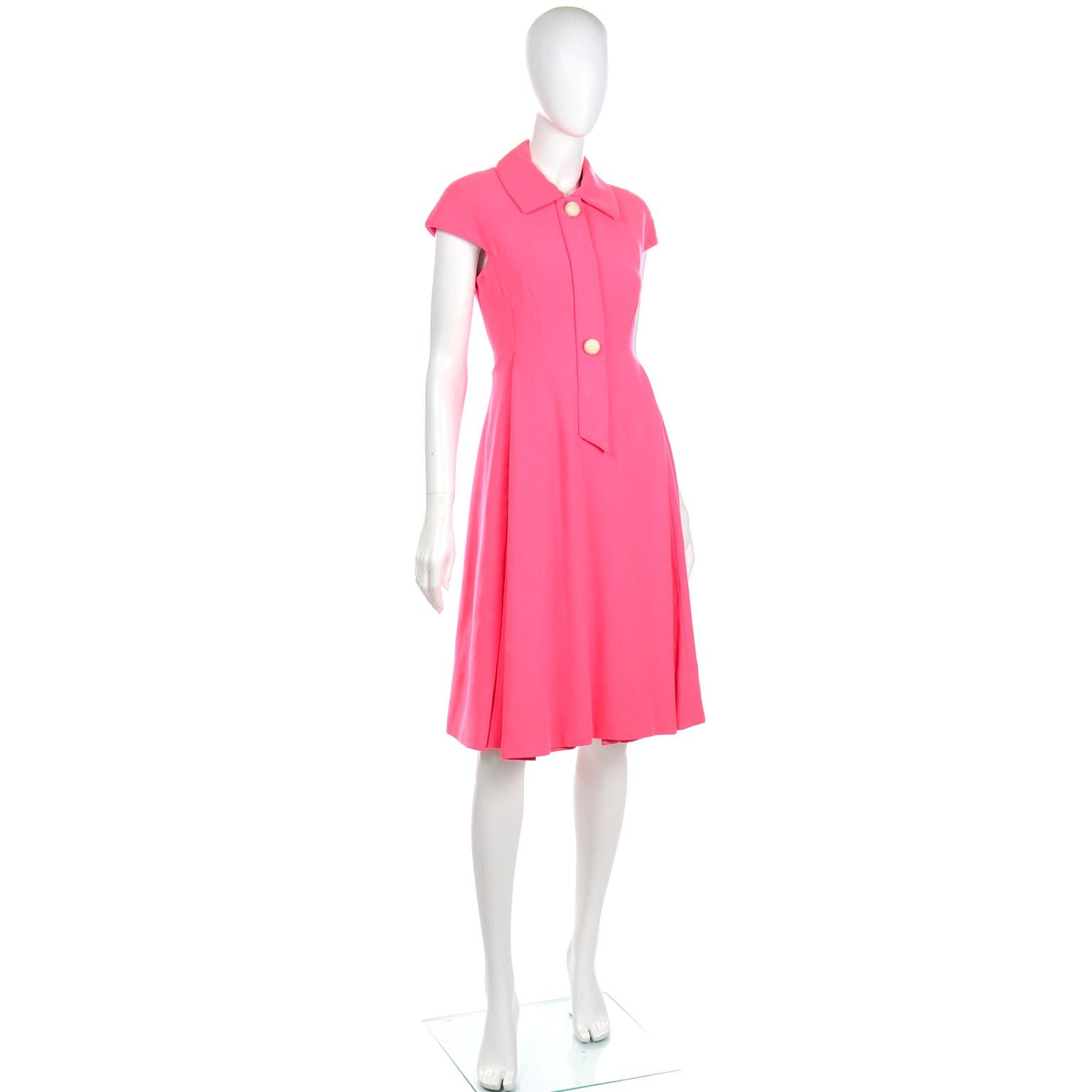 Geoffrey Beene 1960er Jahre Helles Vintage Lachsrosa Vintage Kleid (Pink) im Angebot