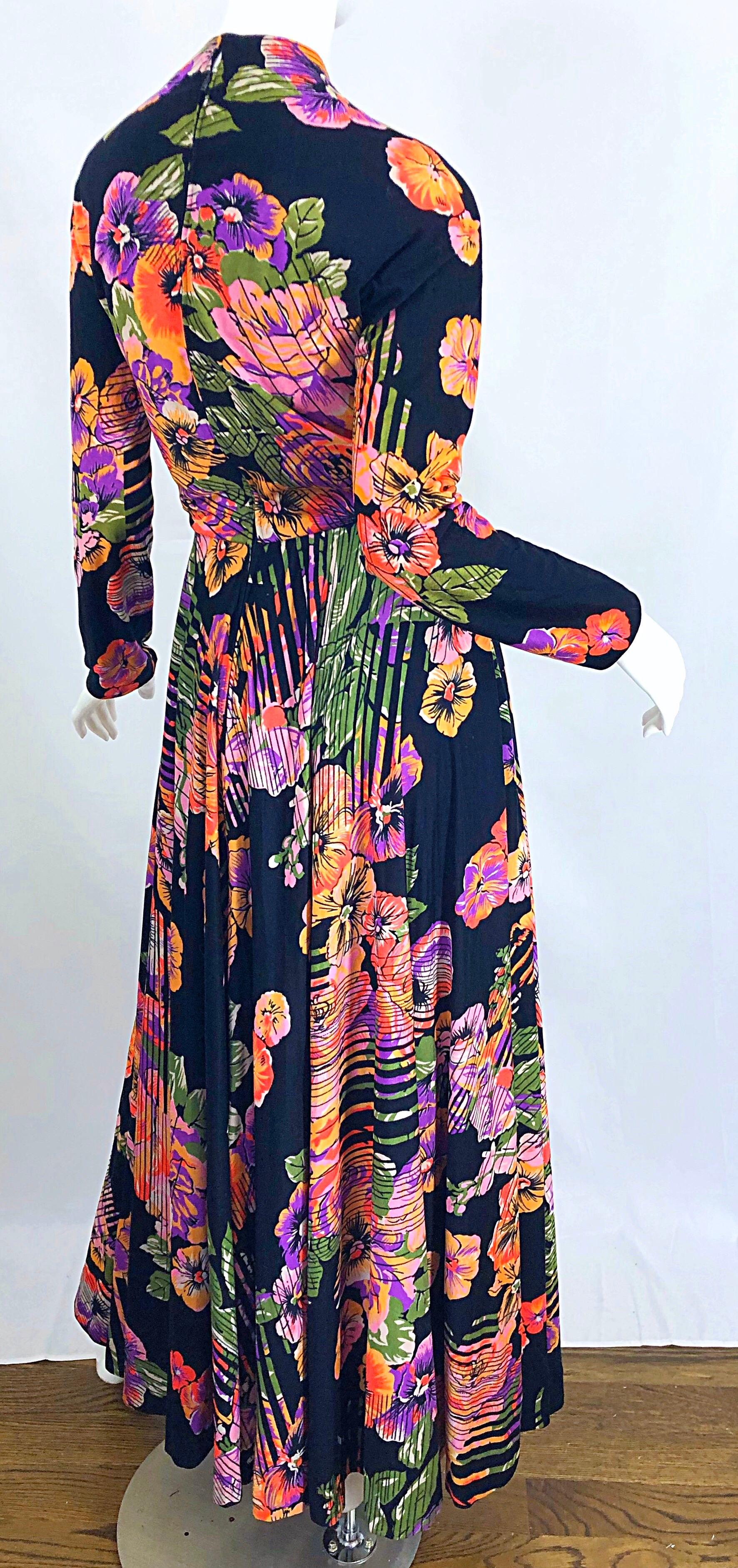 Geoffrey Beene 1970s Abstract Flower Print Long Sleeve High Neck 70s Maxi Dress For Sale 6