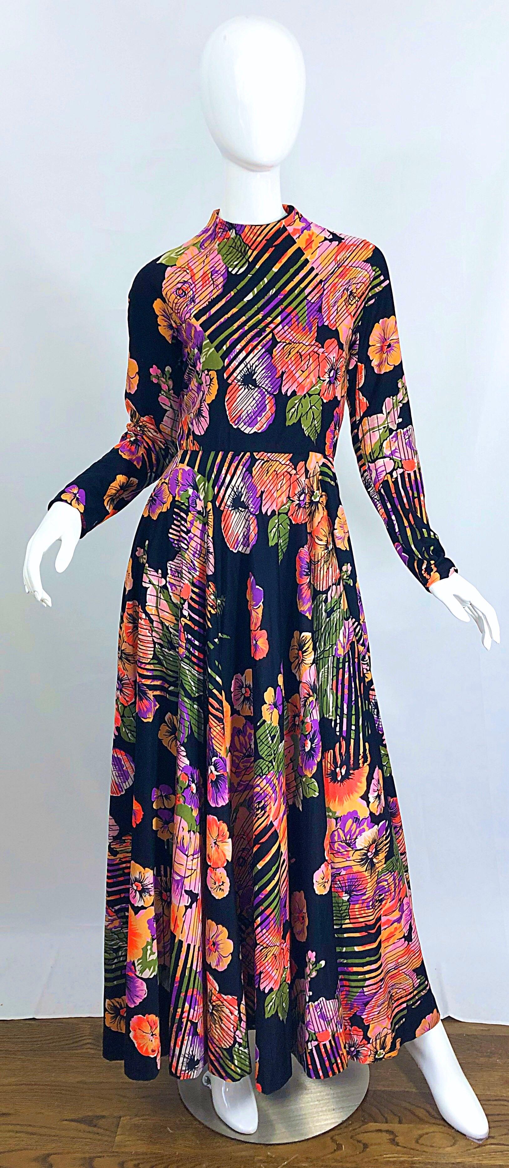 Geoffrey Beene 1970s Abstract Flower Print Long Sleeve High Neck 70s Maxi Dress For Sale 9