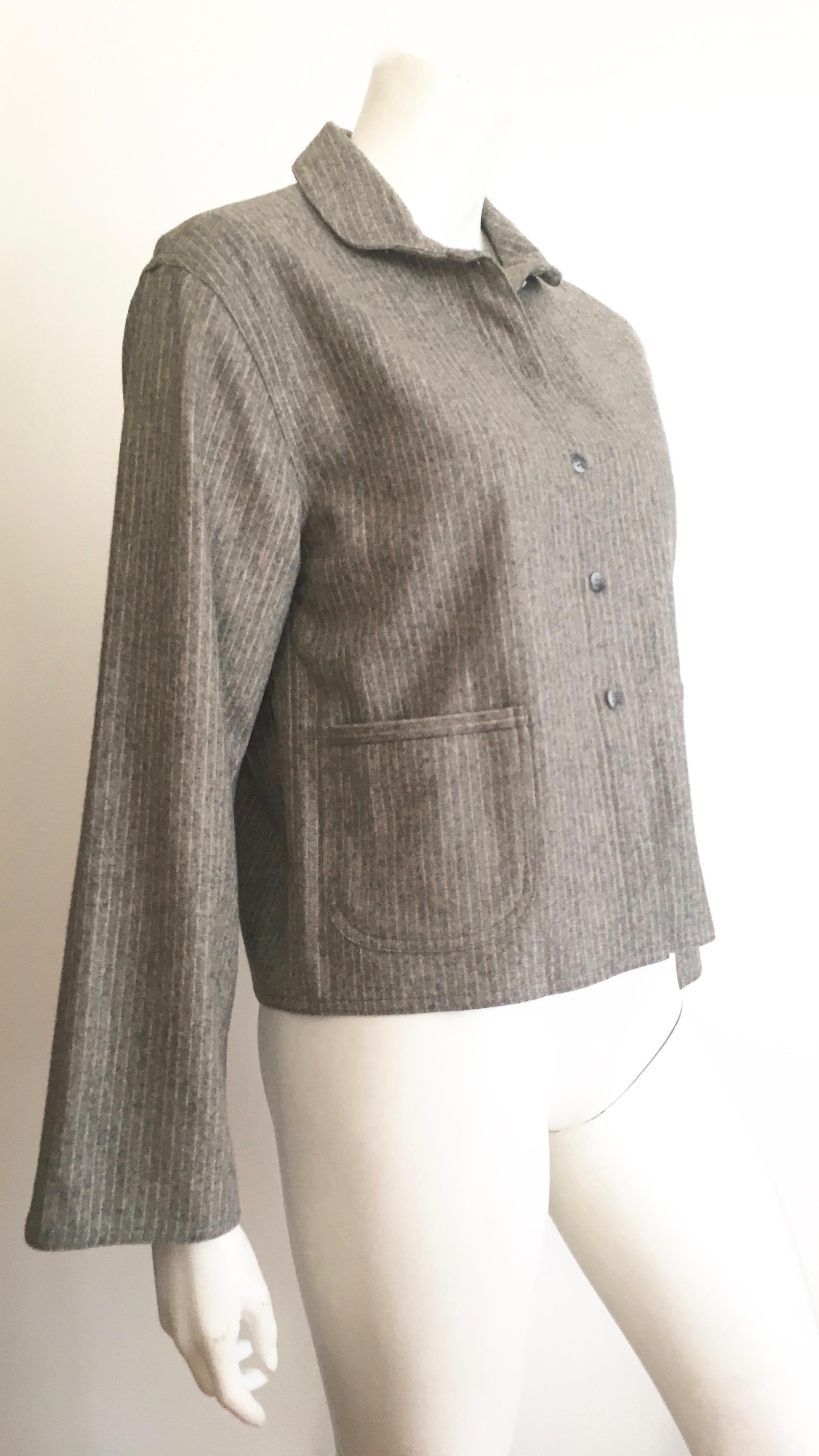 Women's or Men's Geoffrey Beene 1980s Grey Pinstripe Wool Jacket Size 6 / 8.