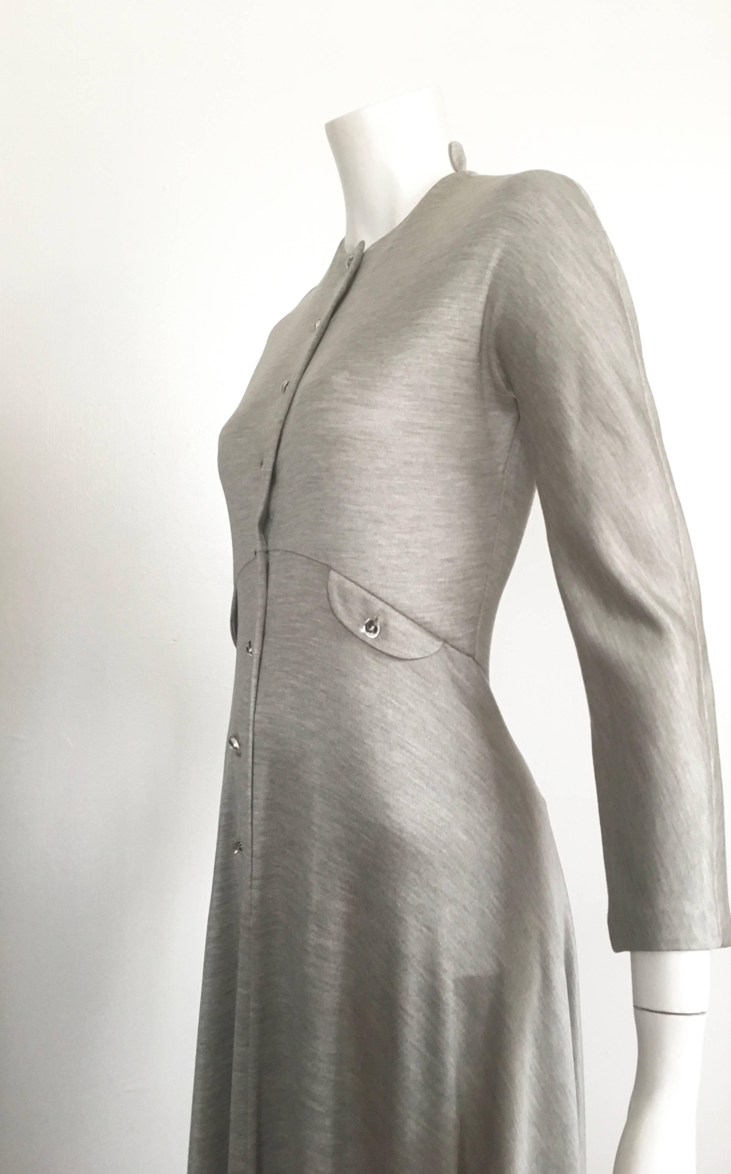 Geoffrey Beene 1990s Silver Gray Jersey Maxi Dress Size 4.  For Sale 4