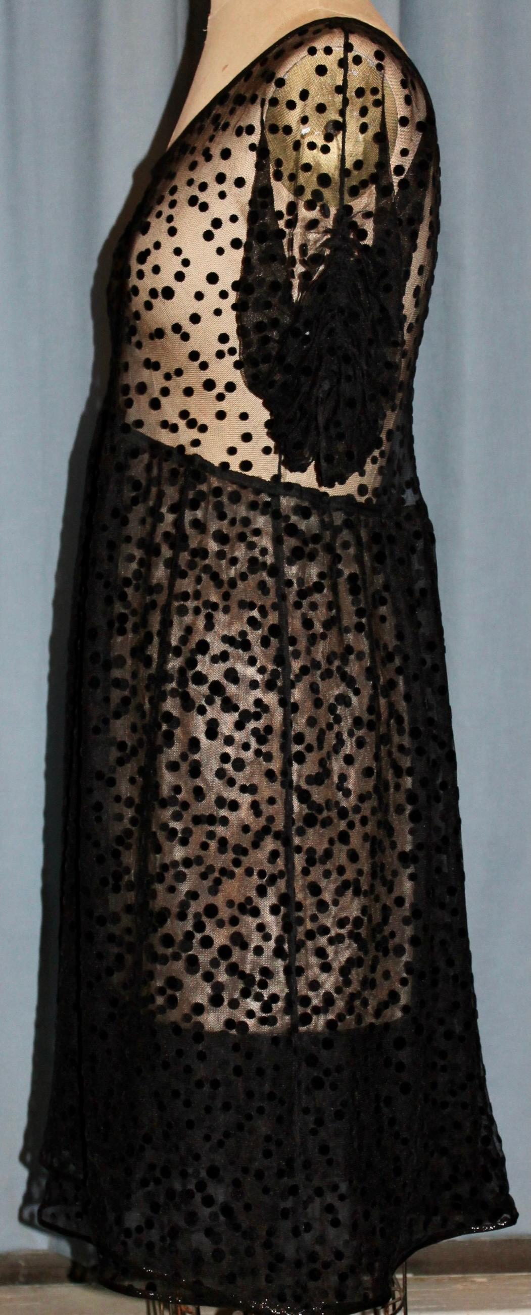 Geoffrey Beene Vestido de noche negro y escarpado de lunares suizos Negro en venta