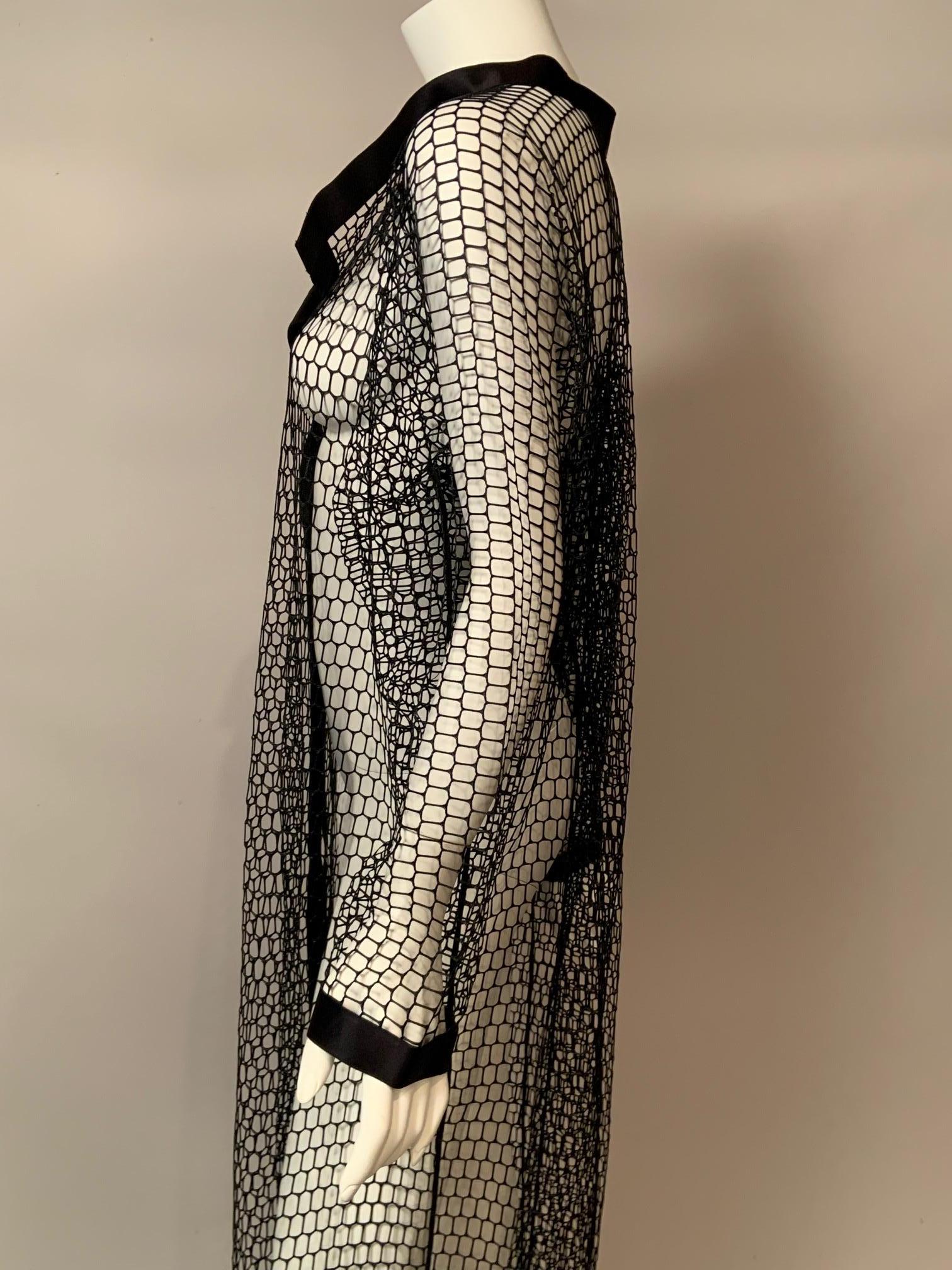 Geoffrey Beene Manteau ouvert bordé de satin noir ex Iris Apfel Collectional en vente 7