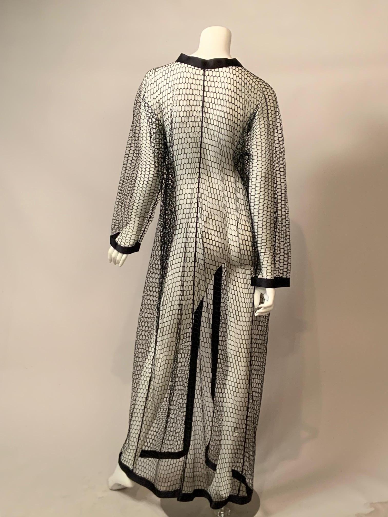 Geoffrey Beene Manteau ouvert bordé de satin noir ex Iris Apfel Collectional en vente 8