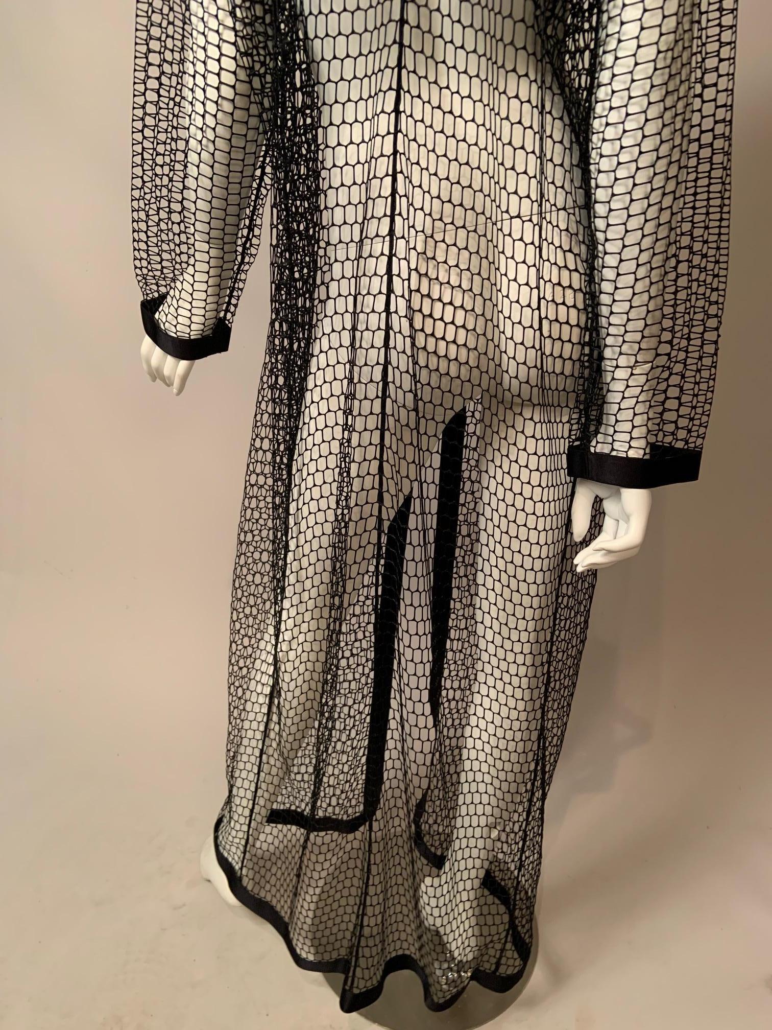 Geoffrey Beene Manteau ouvert bordé de satin noir ex Iris Apfel Collectional en vente 10