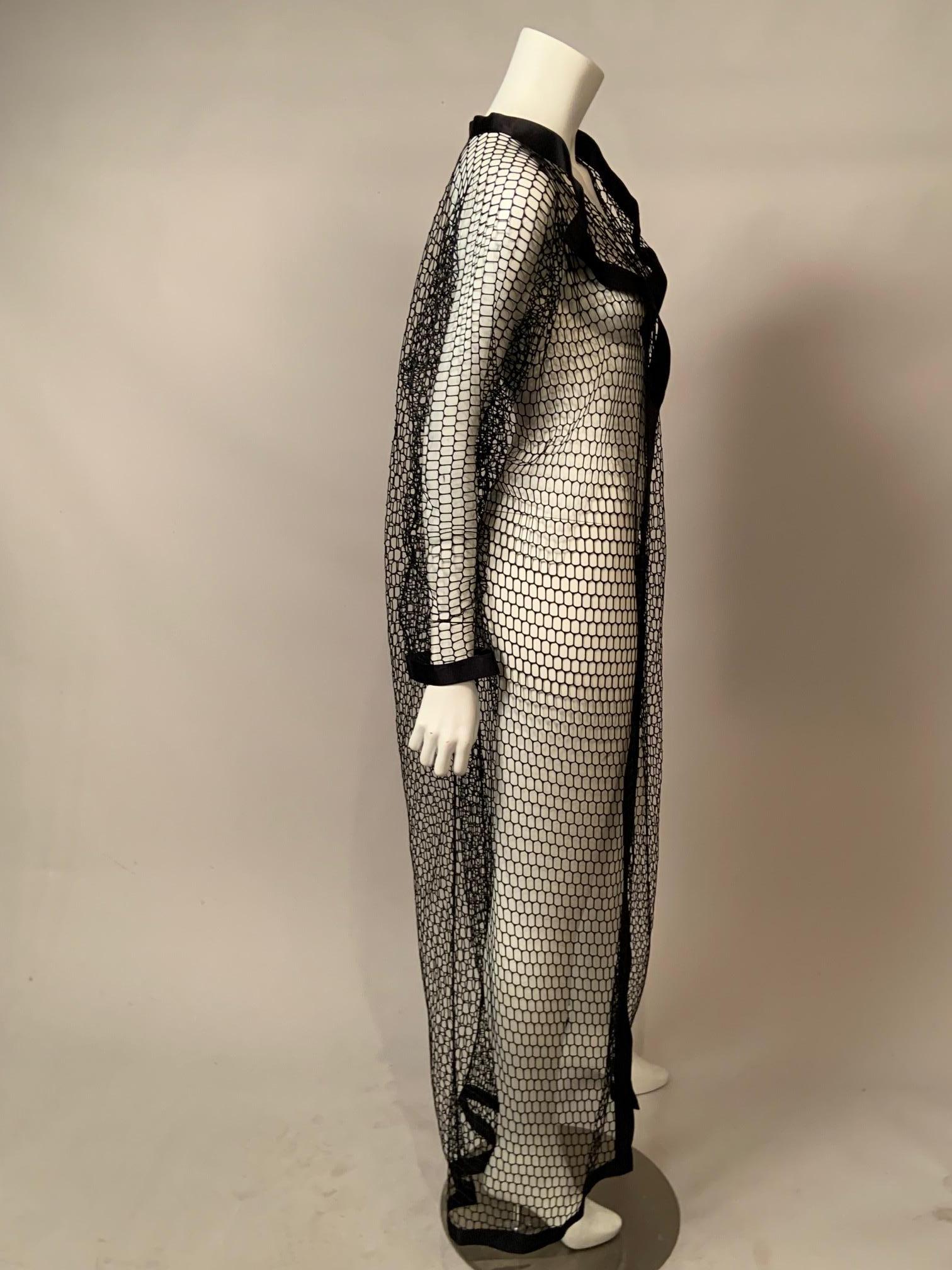 Geoffrey Beene Manteau ouvert bordé de satin noir ex Iris Apfel Collectional en vente 11