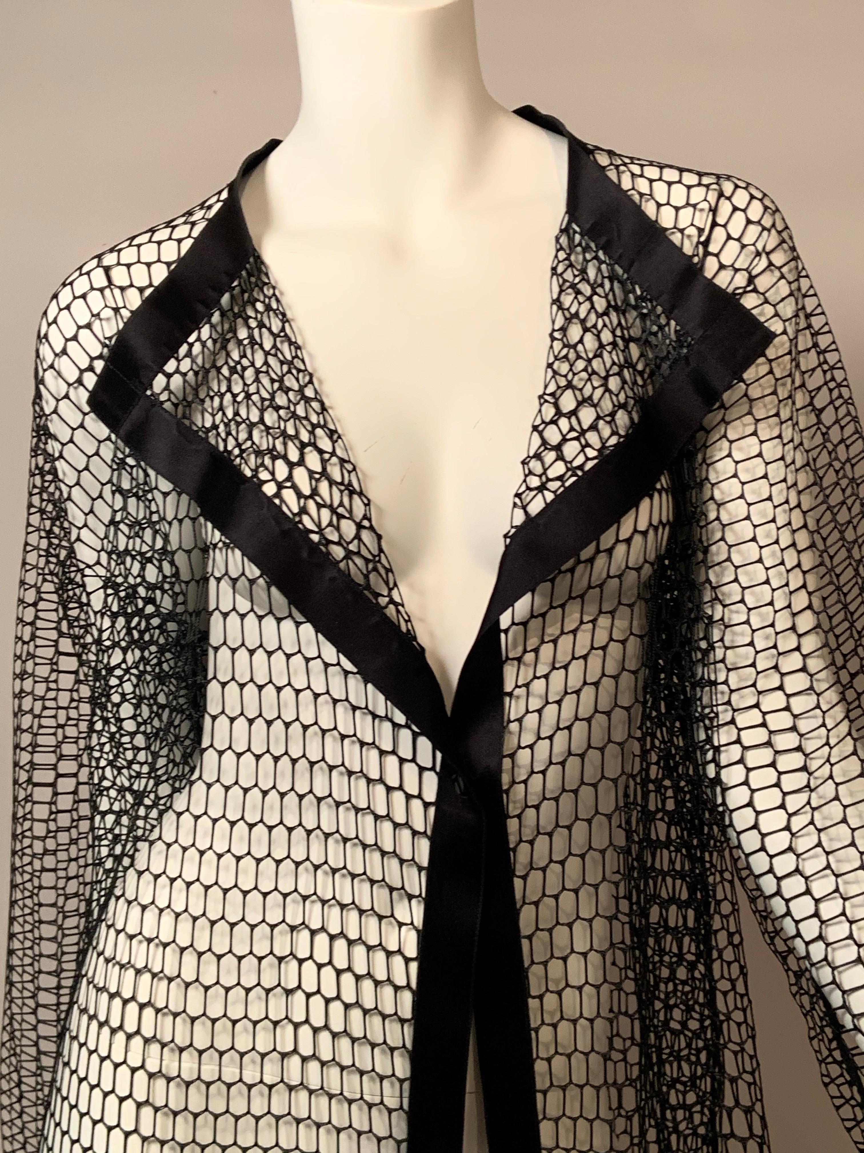 Noir Geoffrey Beene Manteau ouvert bordé de satin noir ex Iris Apfel Collectional en vente