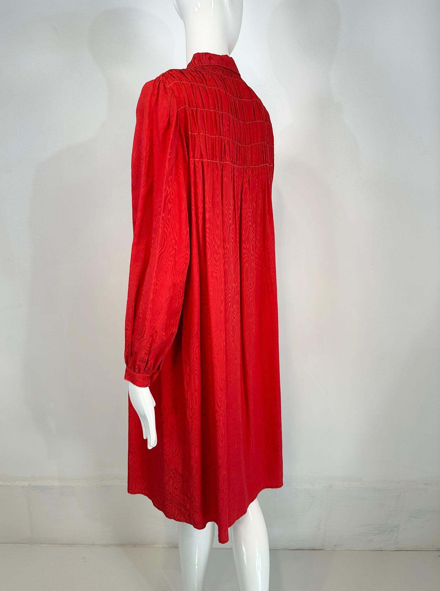 Geoffrey Beene Coral Red Silk Jacquard Smock Dress 1970s For Sale 1