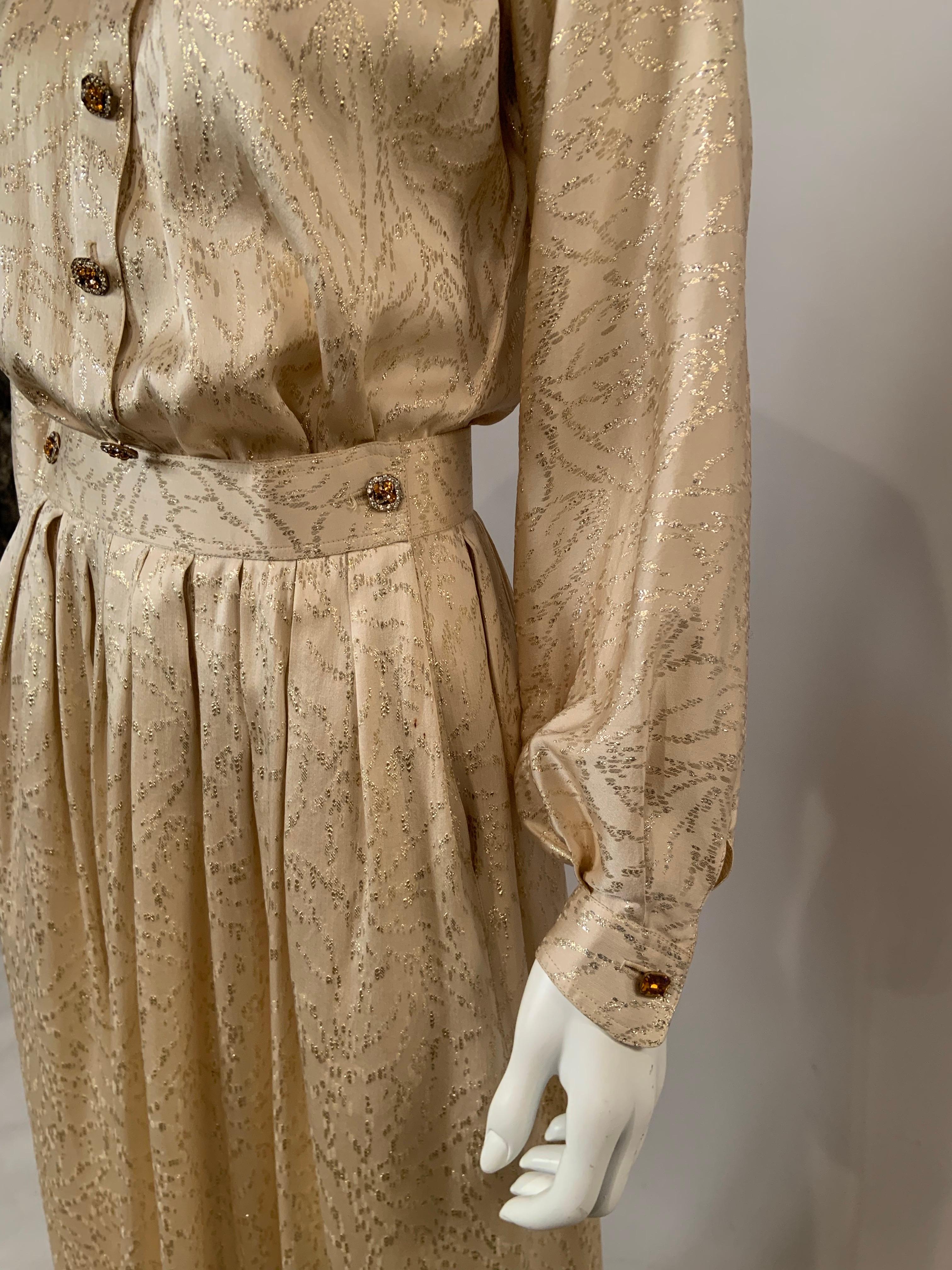 Geoffrey Beene - Robe deux pièces en soie crème et lamé or Bon état - En vente à New Hope, PA