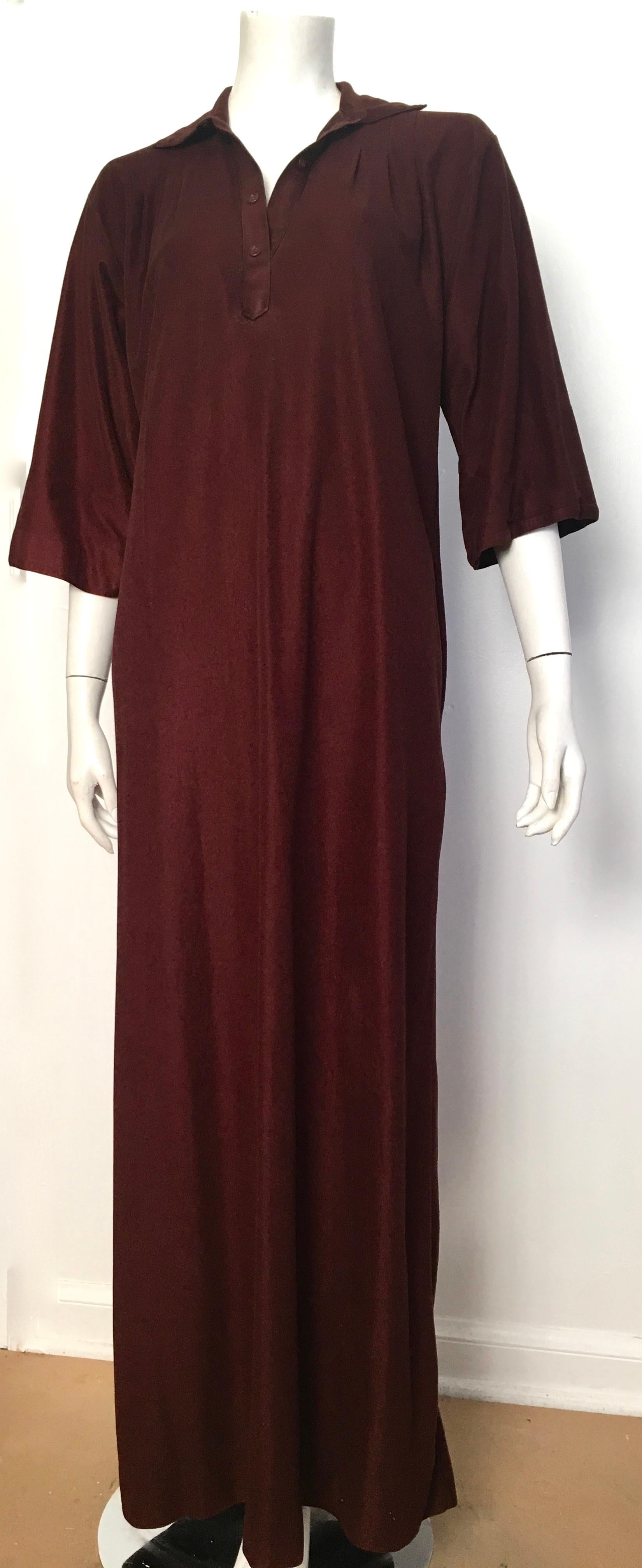 Black Geoffrey Beene for Swirl 1978 Brown Maxi / Loungewear with Pockets Size 6 / 8. For Sale