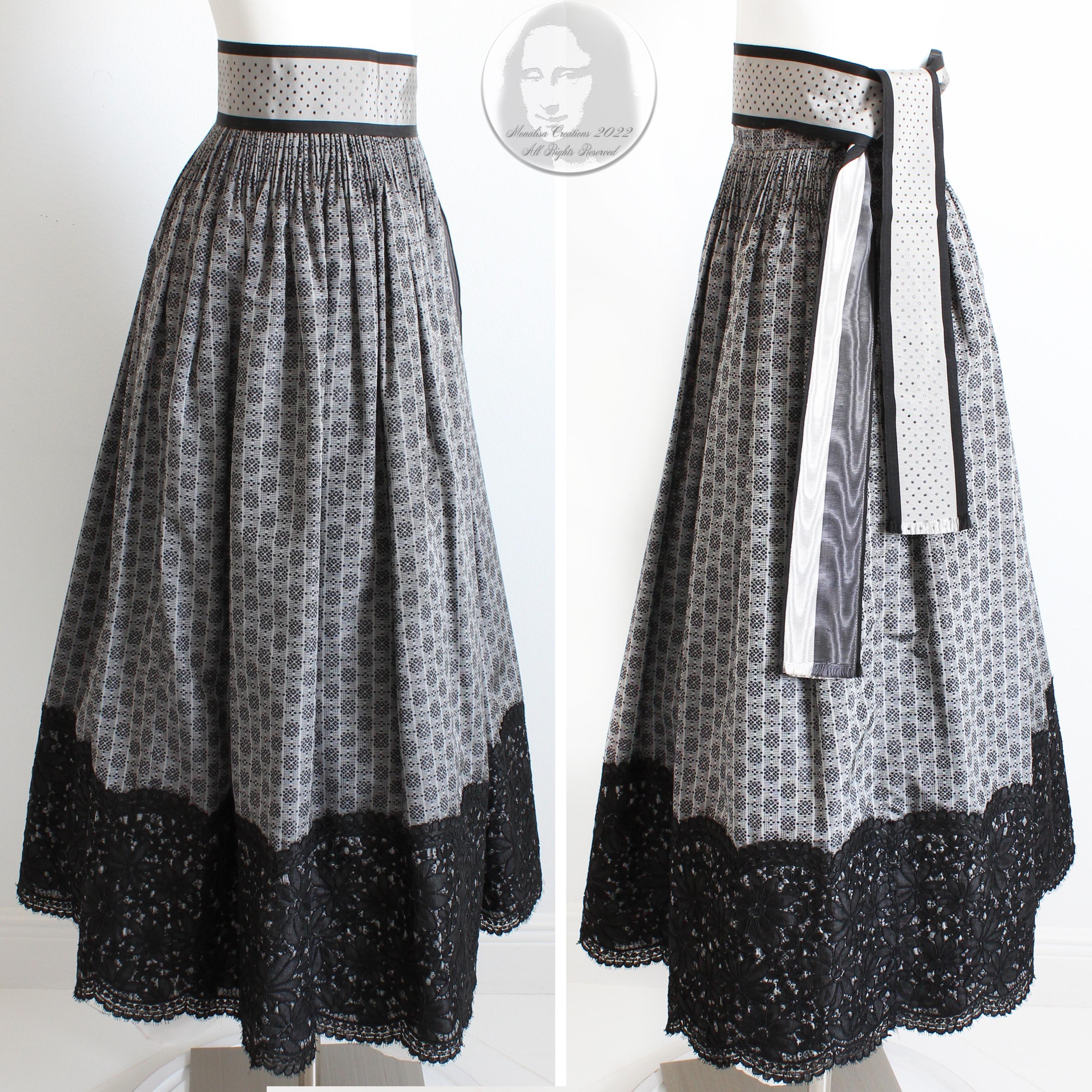 Women's Geoffrey Beene Formal Skirt with Belt Taffeta Floor Length Black Lace Hem Sz 4 For Sale