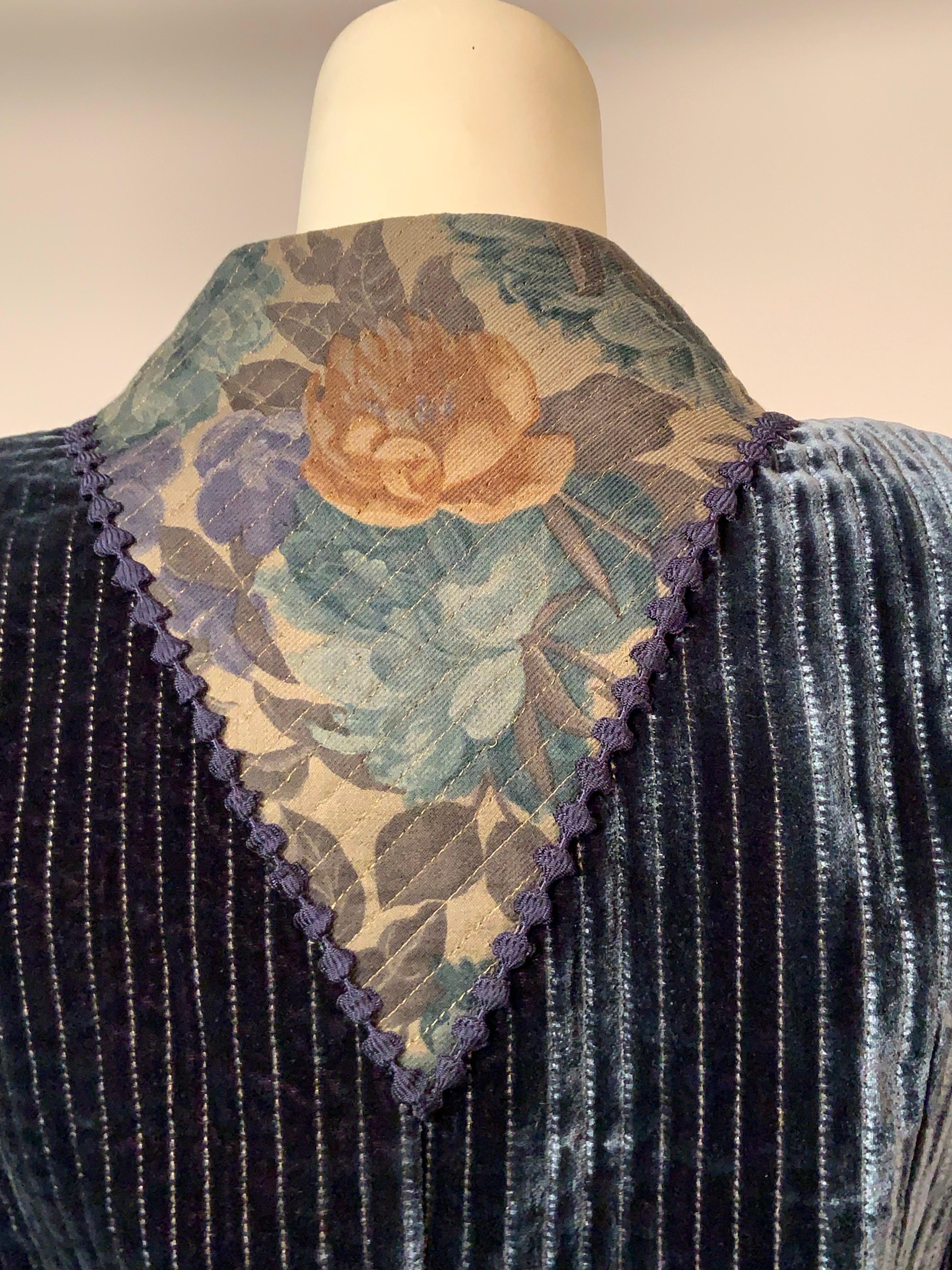 Geoffrey Beene - Ensemble veste en velours et jupe en laine à rayures dorées en vente 2