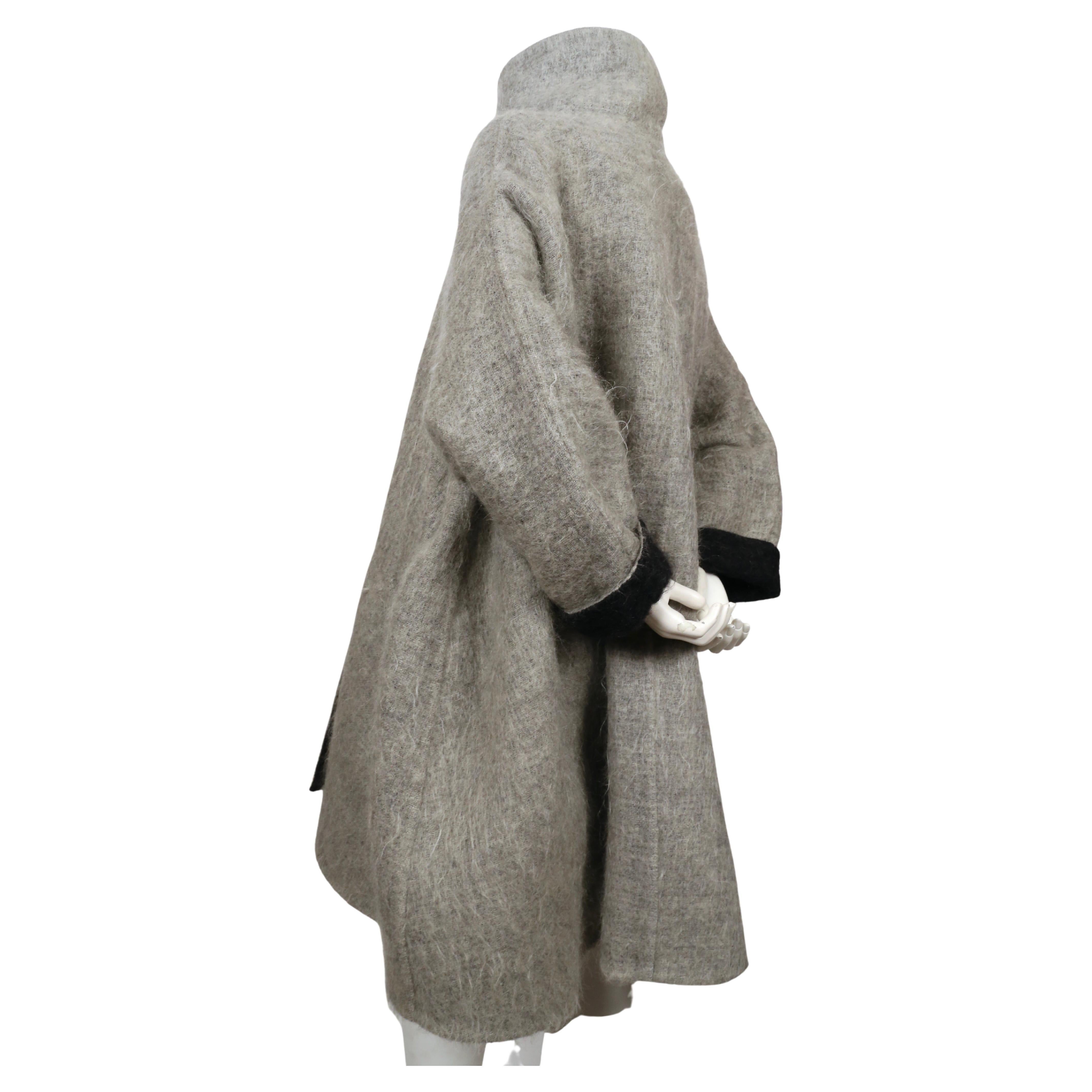 Black GEOFFREY BEENE grey and black double faced wool trapeze coat For Sale