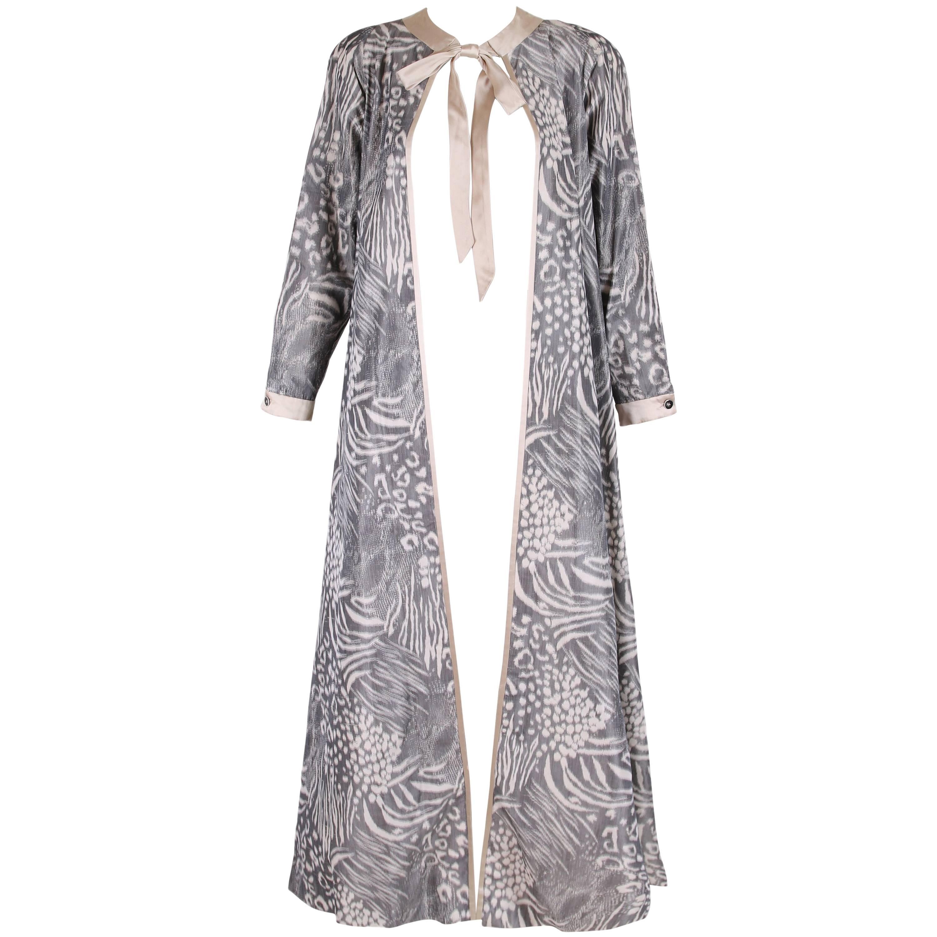 Geoffrey Beene Grey and Cream Silk Taffeta Printed Dress Coat Neck Ties 1970s