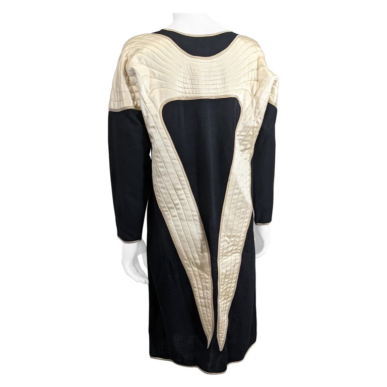 black knee length dress long sleeves 3333_c9be23dd-8b9c-41ac-82ec-b59ecd8d16b7_1024x1024.png?v=1723576298 main image 0