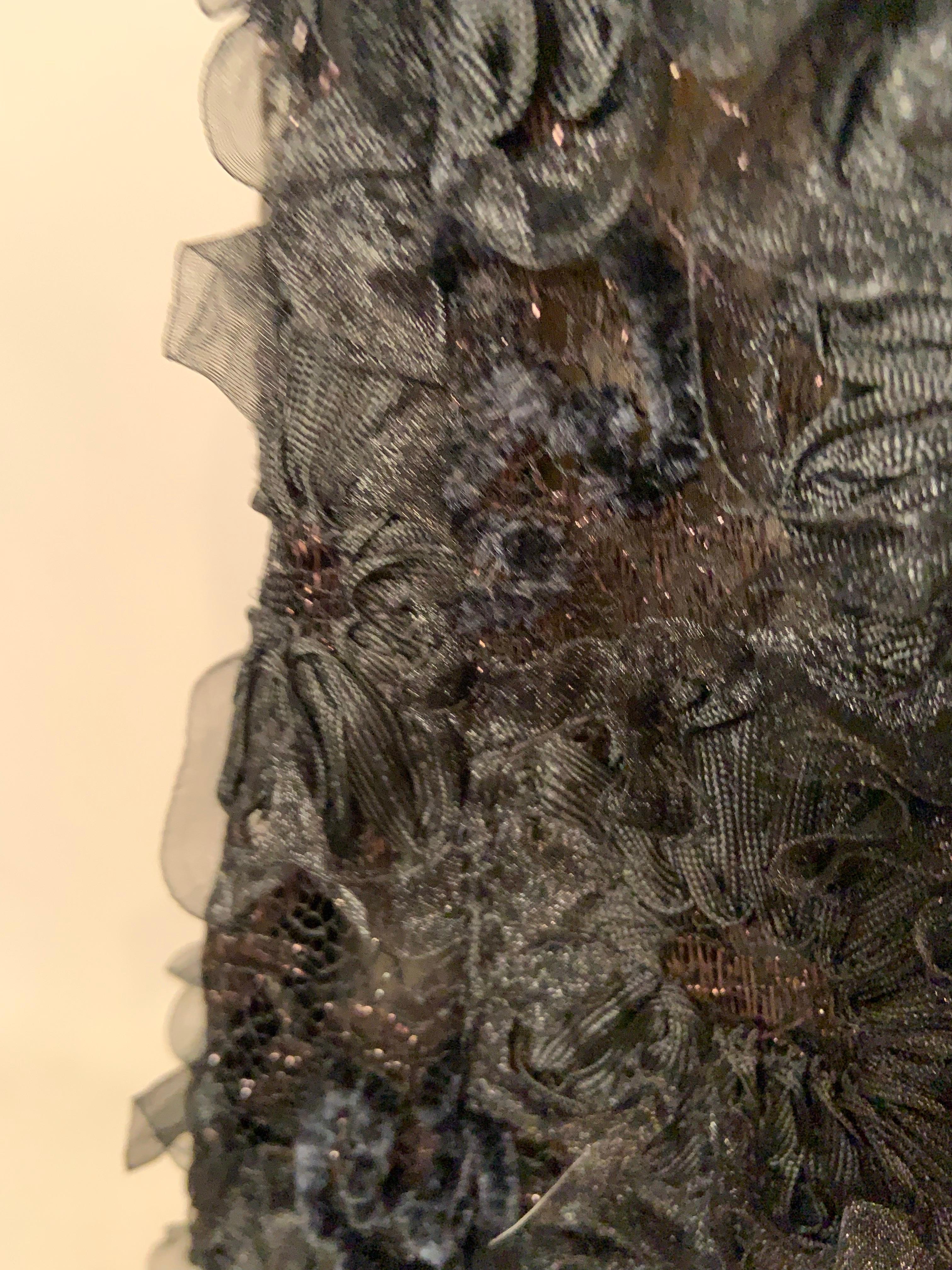 Geoffrey Beene Schwarzes Kleid aus Spitze und Schleife, durchscheinend im Angebot 7