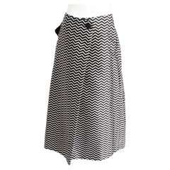 Geoffrey Beene Skirt Satin Op Art Chevron Stripe Black Silver Print Vintage 90s