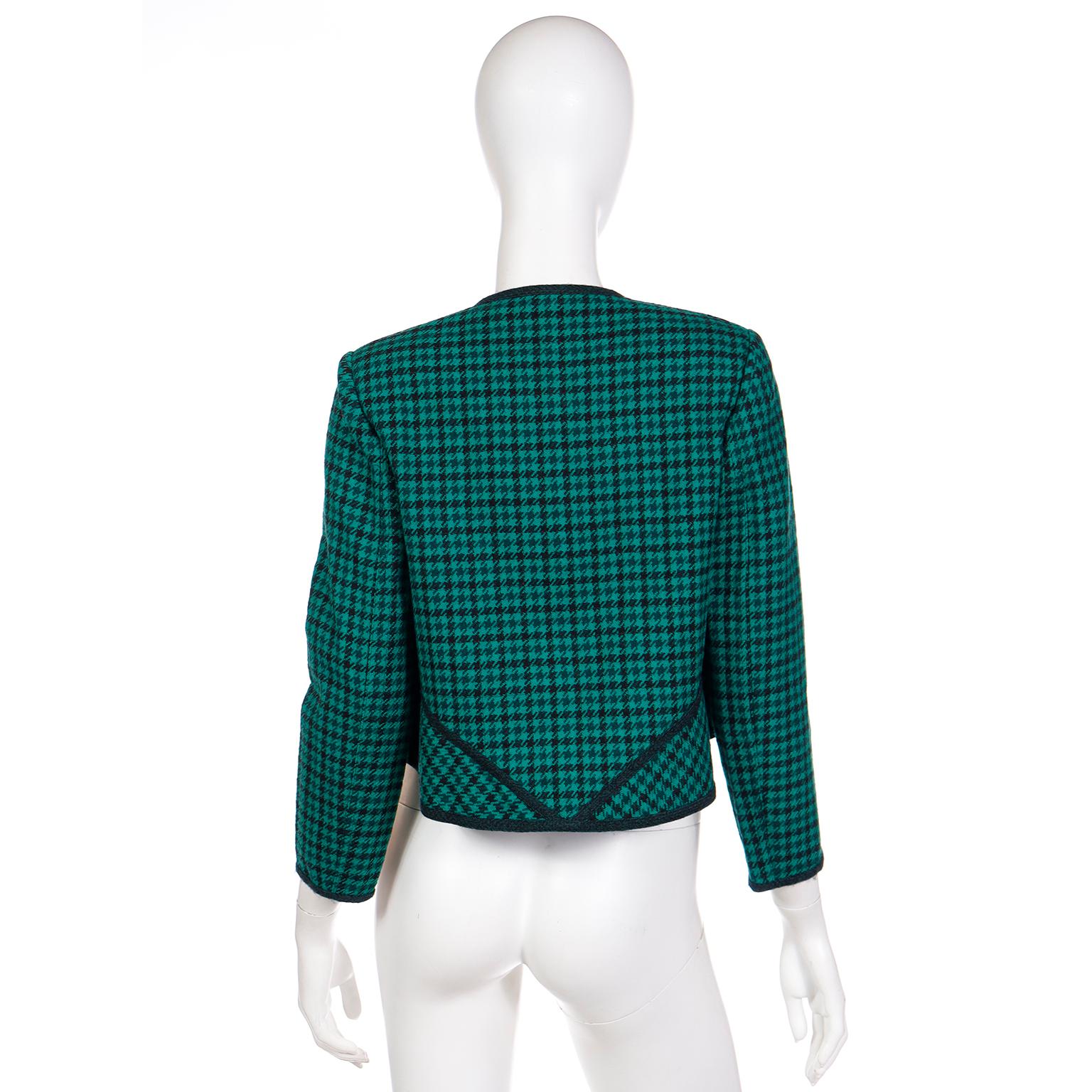 Geoffrey Beene Vintage 1980s Green Houndstooth Wool Cropped Jacket For Sale 1