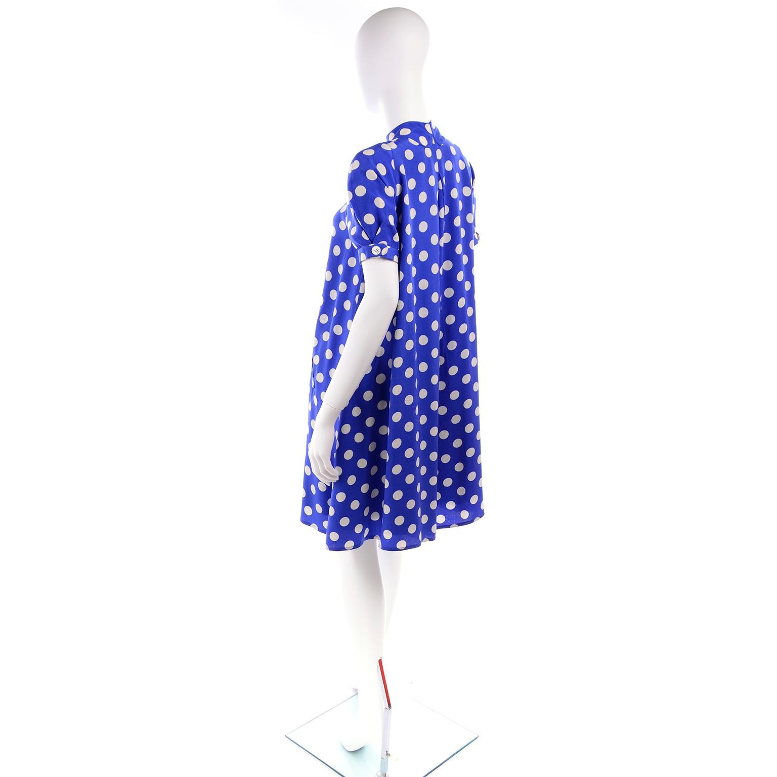 Geoffrey Beene Vintage Blue & White Silk Polka Dot Semi Tent Dress Size 6 In Excellent Condition In Portland, OR