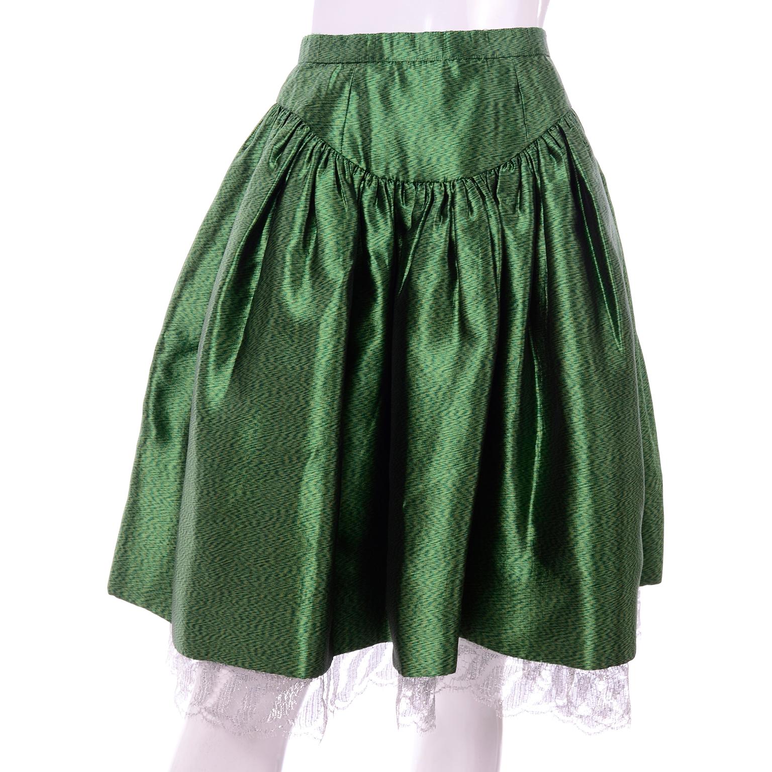 Women's Geoffrey Beene Vintage Green & Blue Dress W/ Silver Stars & Quilted Corset Waist For Sale