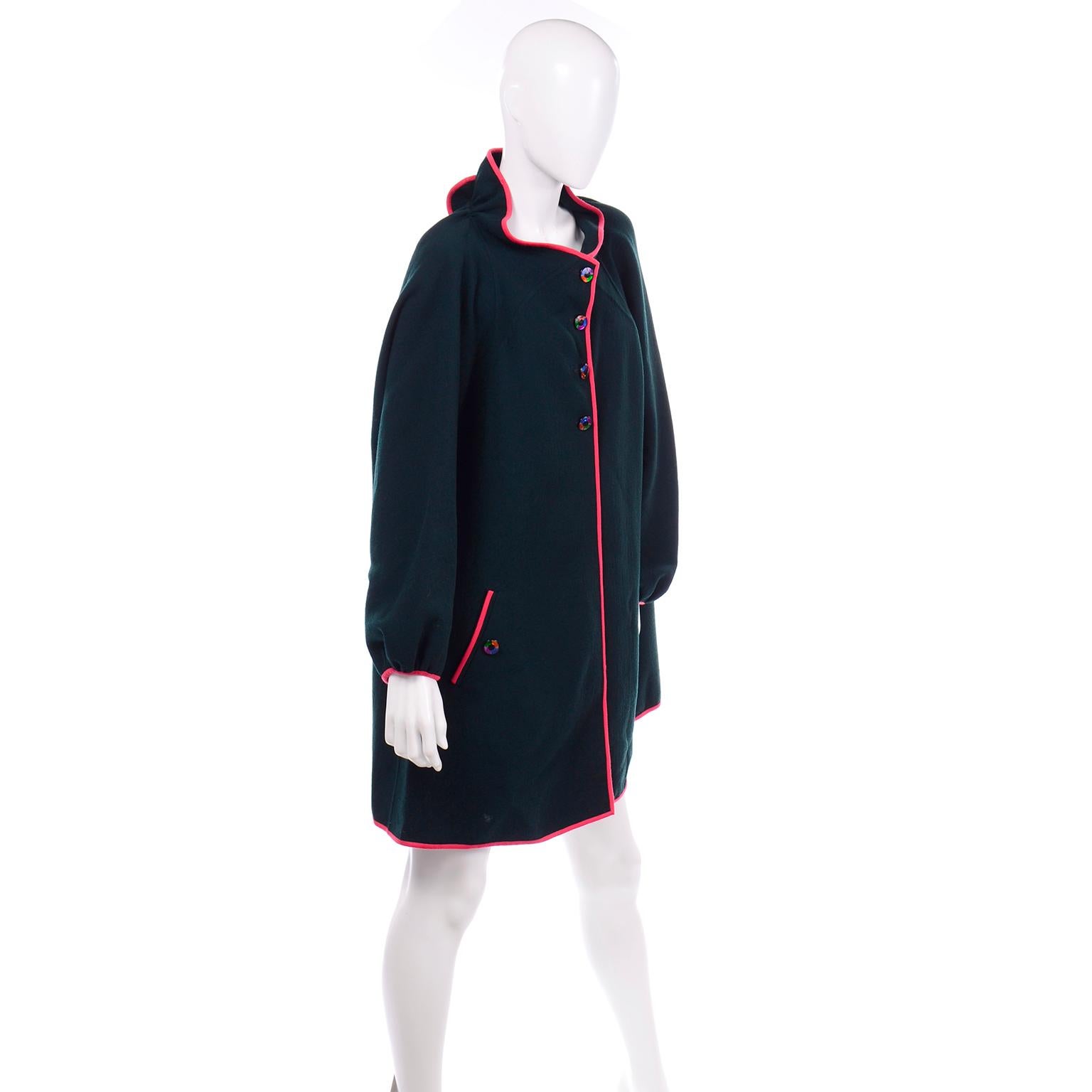Women's Geoffrey Beene Vintage Green Wool Swing Style Coat With Red Trim 