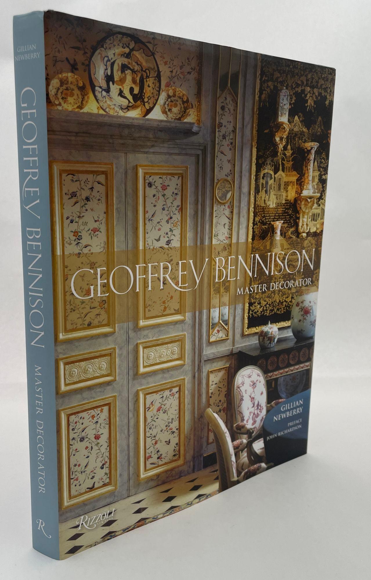Geoffrey Bennison Master Decorator par Gillian Newberry et Sir John Richardson livre relié.Extrêmement rare, édition limitée, pièce de collection épuisée.La première monographie sur le travail du célèbre décorateur et antiquaire britannique du