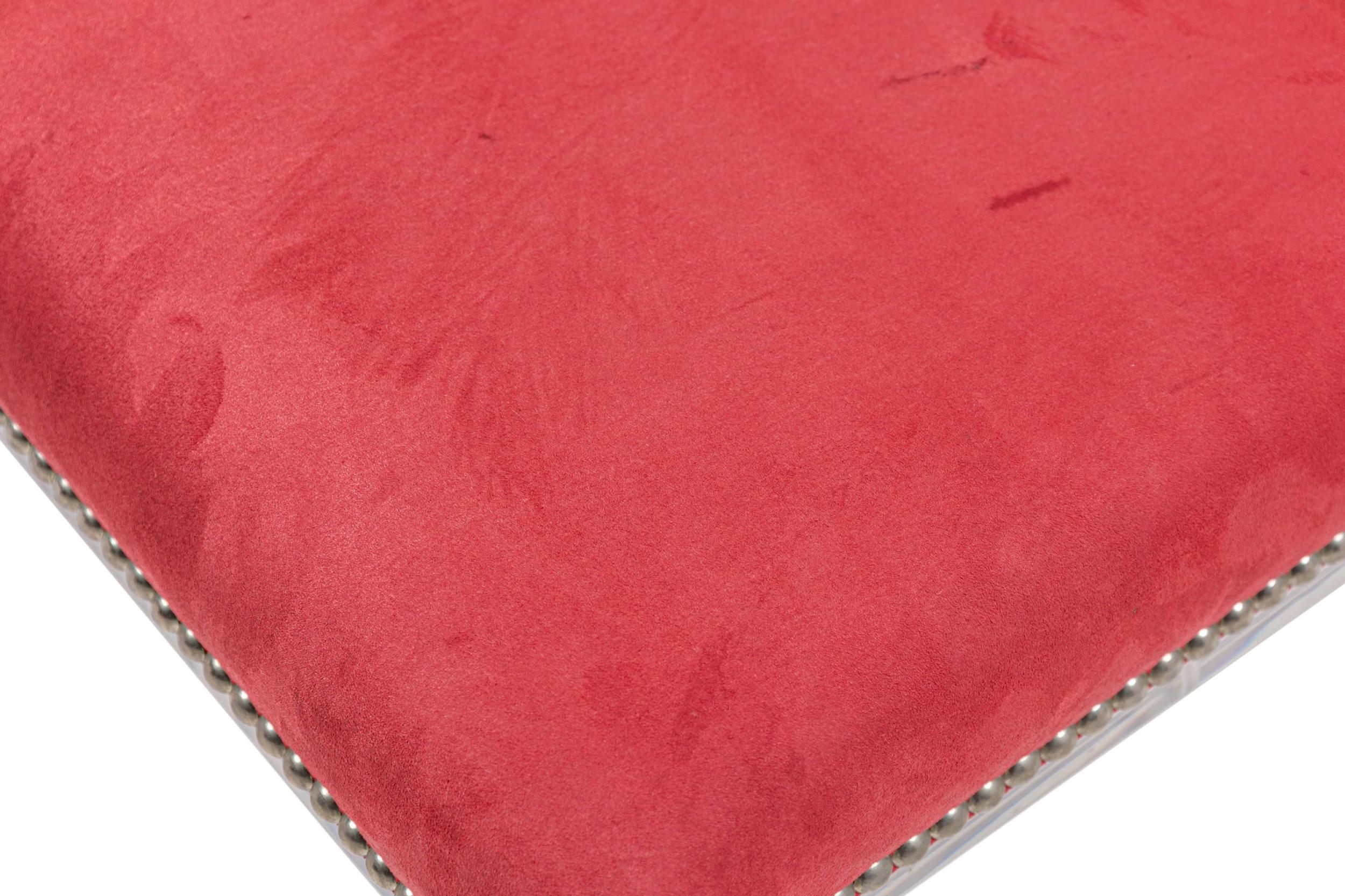 Geoffrey Bradfield Chaise d'appoint cramoisie contemporaine AM Contemporary en vente 2