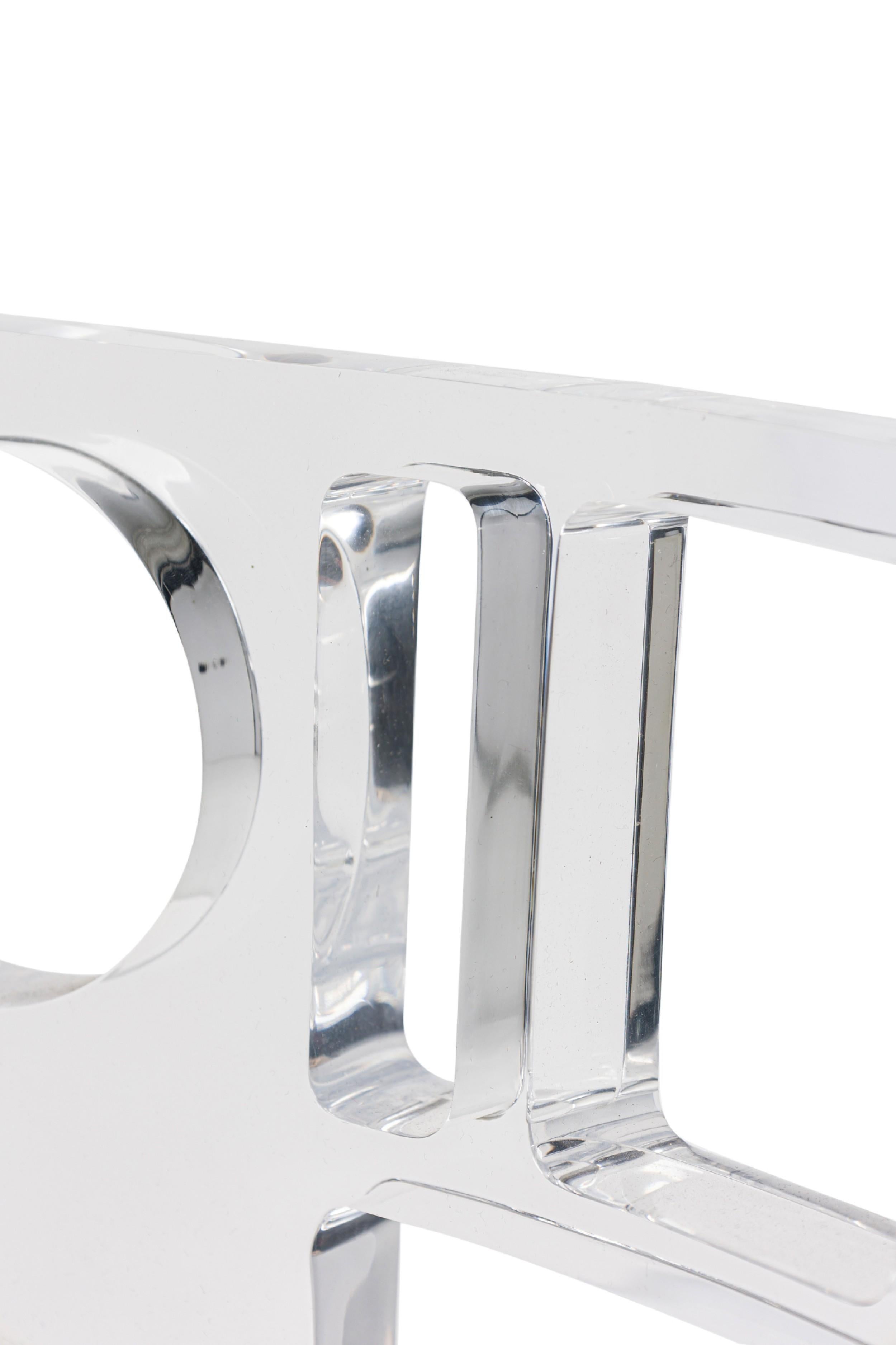 Acrylique GEOFFREY BRADFIELD American Contemporary Lucite Round Back Side Chair en vente