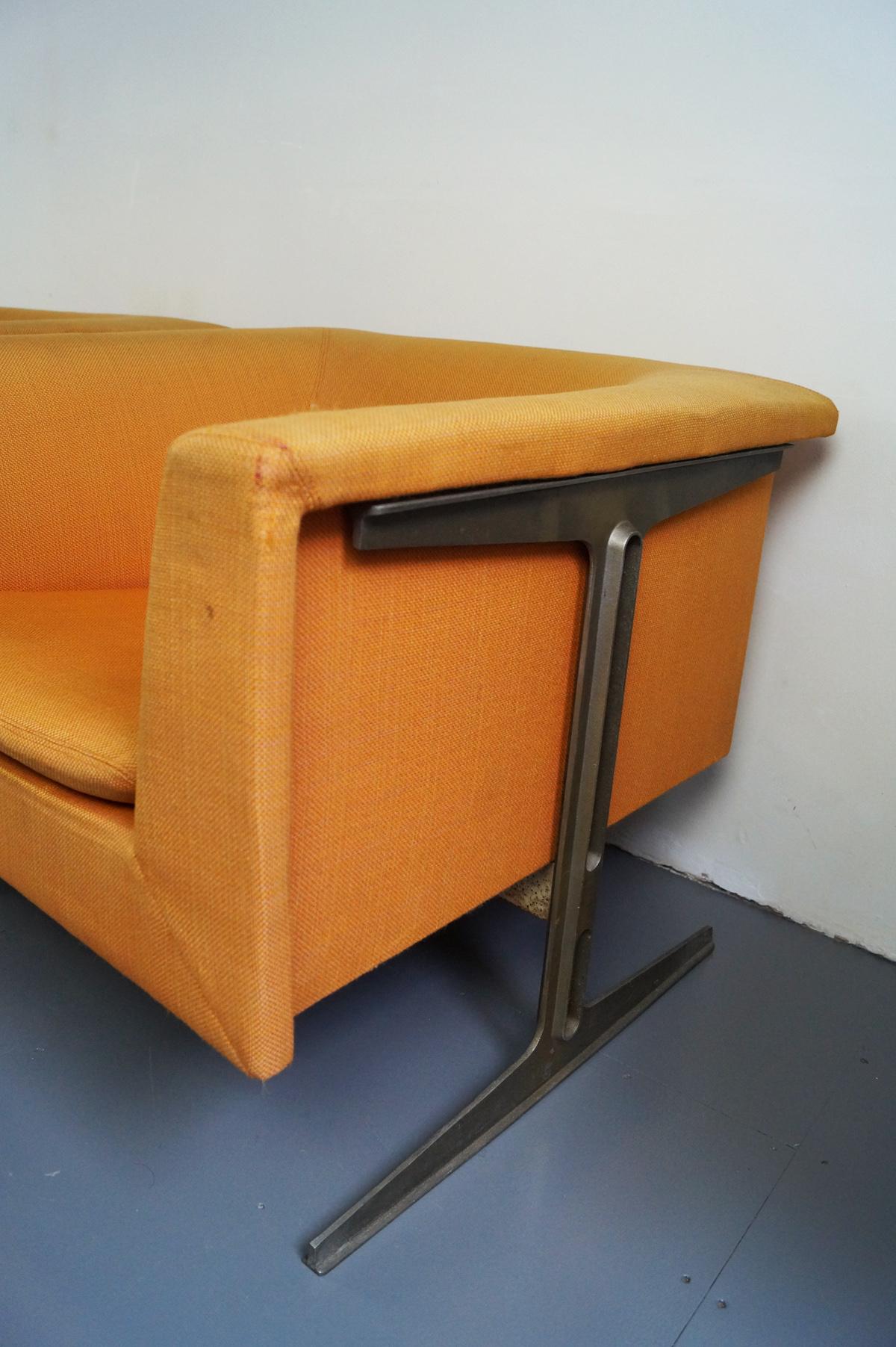 Geoffrey Harcourt, 042 prototype lounge chair for Artifort, 1960s In Distressed Condition In Saint Leonards-on-sea, England