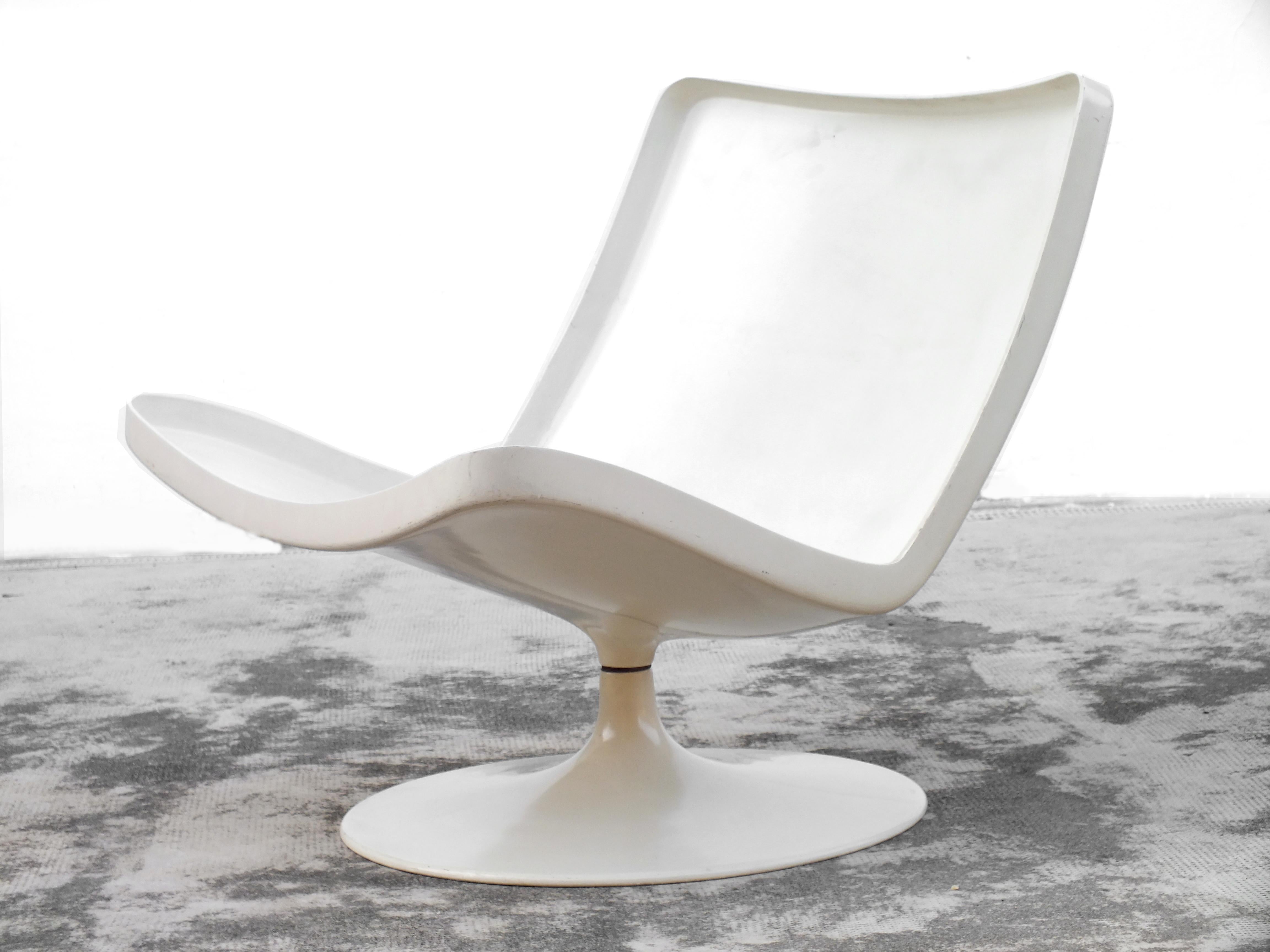 Attributed to Geoffrey Harcourt design Artifort in years '68  space age armchair For Sale 3
