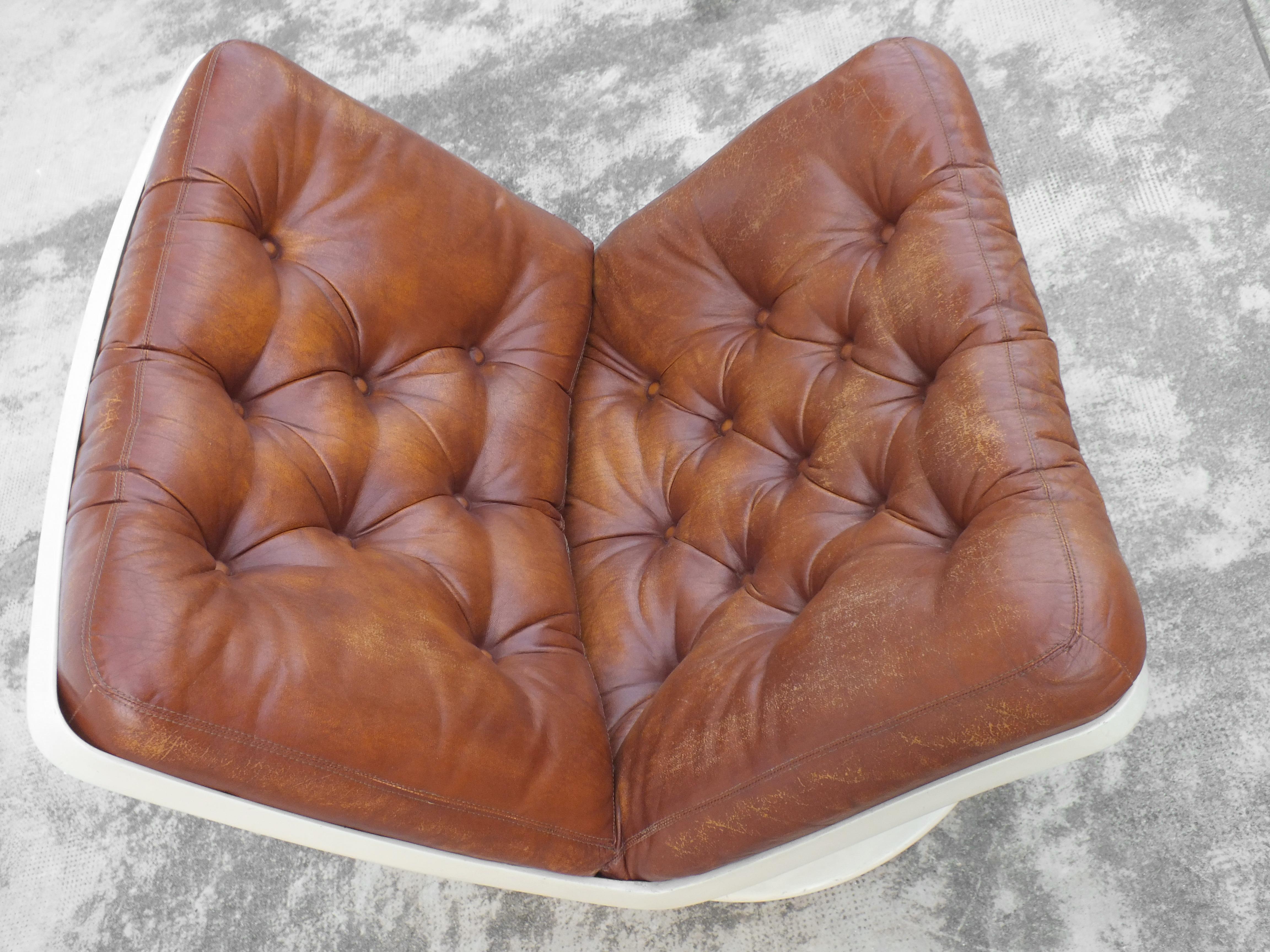 Attribué à Geoffrey Harcourt design Artifort dans les années68  Fauteuil de l'ère spatiale en vente 5
