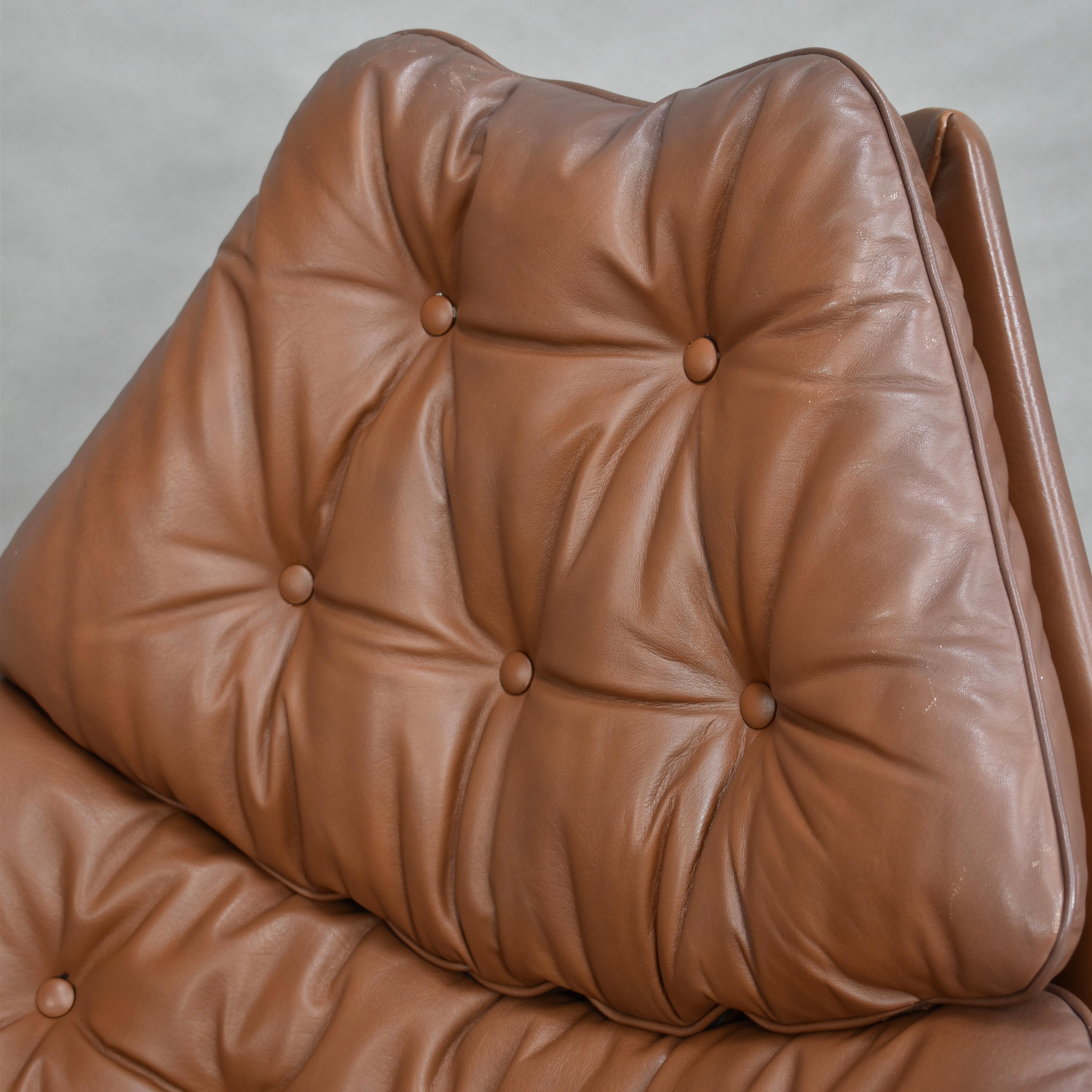 Geoffrey Harcourt F588 Artifort Swivel Lounge Chair in Tan Leather, 1967 12