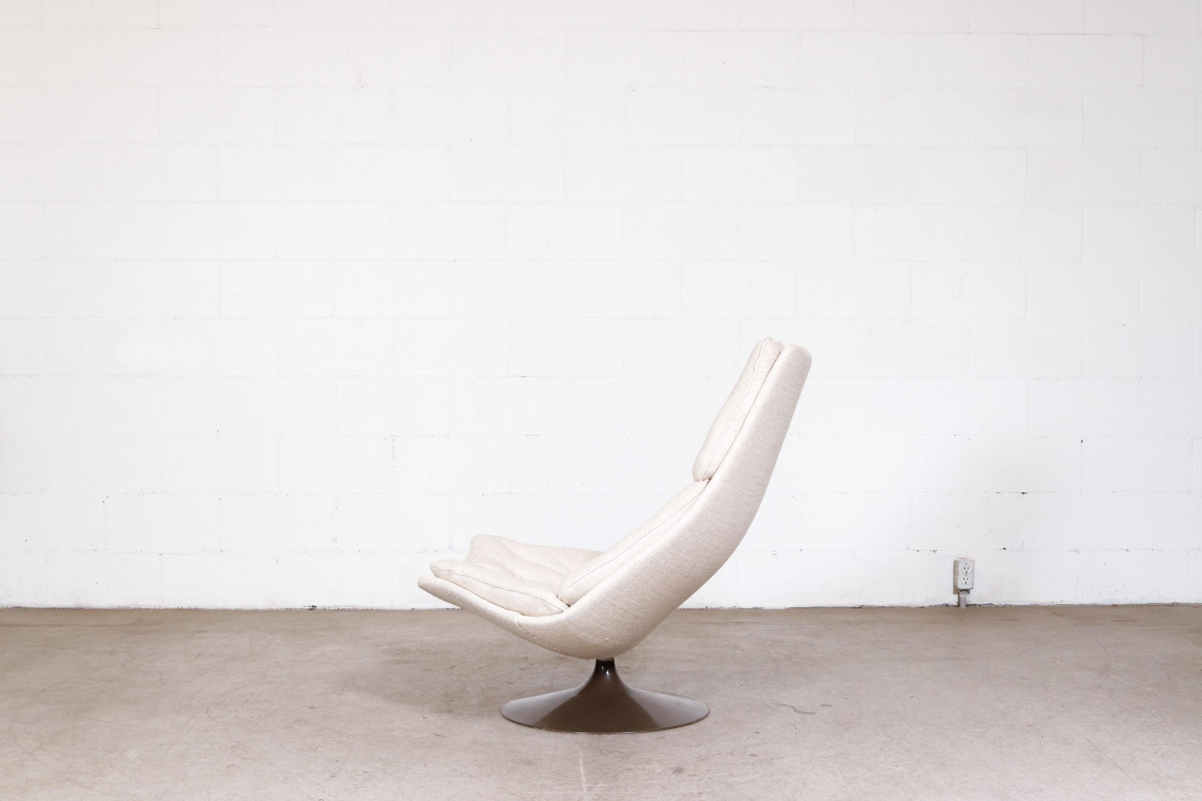 Mid-Century Modern Geoffrey Harcourt 'F588' Swivel Lounge Chair