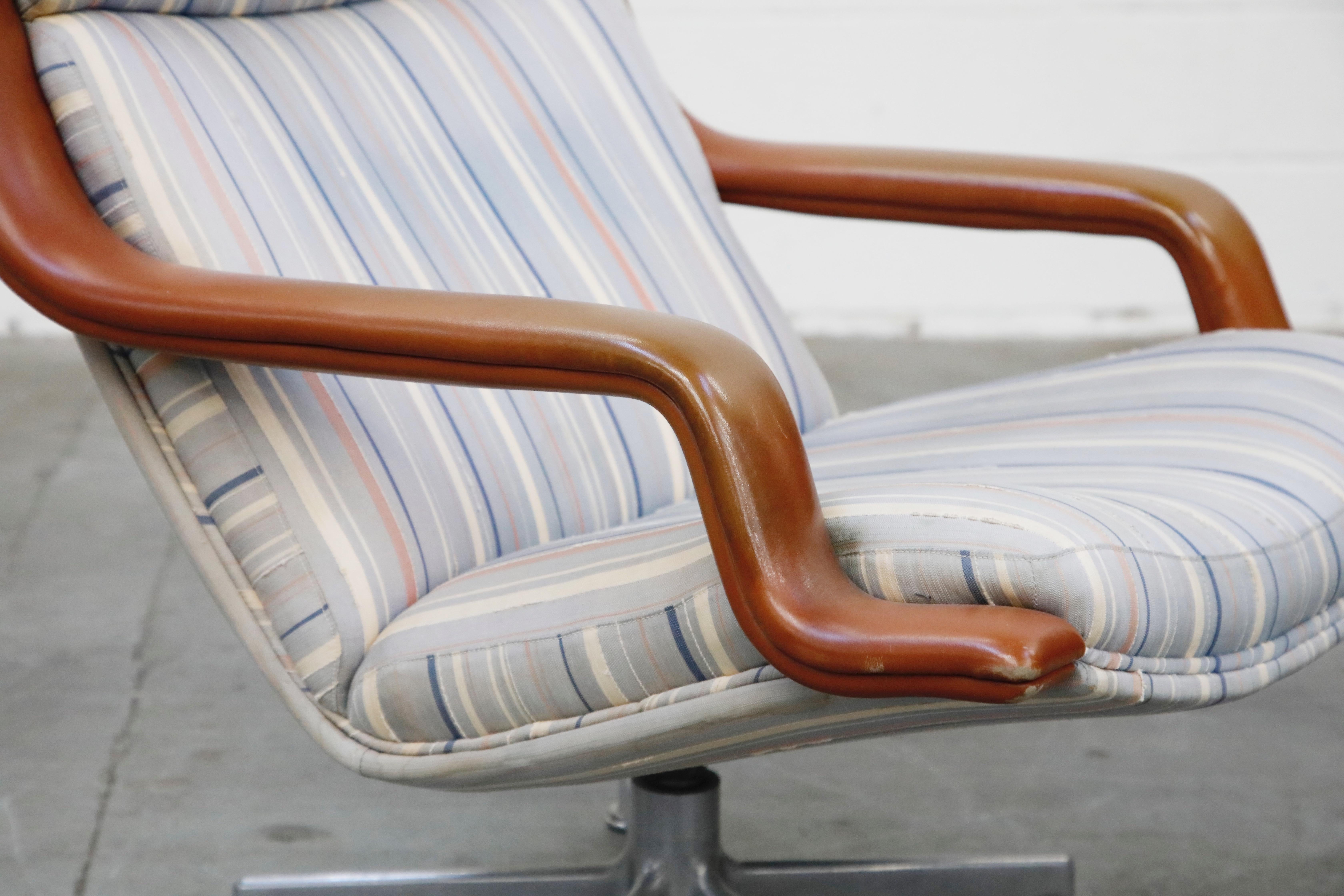 Geoffrey Harcourt for Artifort Model #F-140 Swivel Lounge Armchair, circa 1970s 9