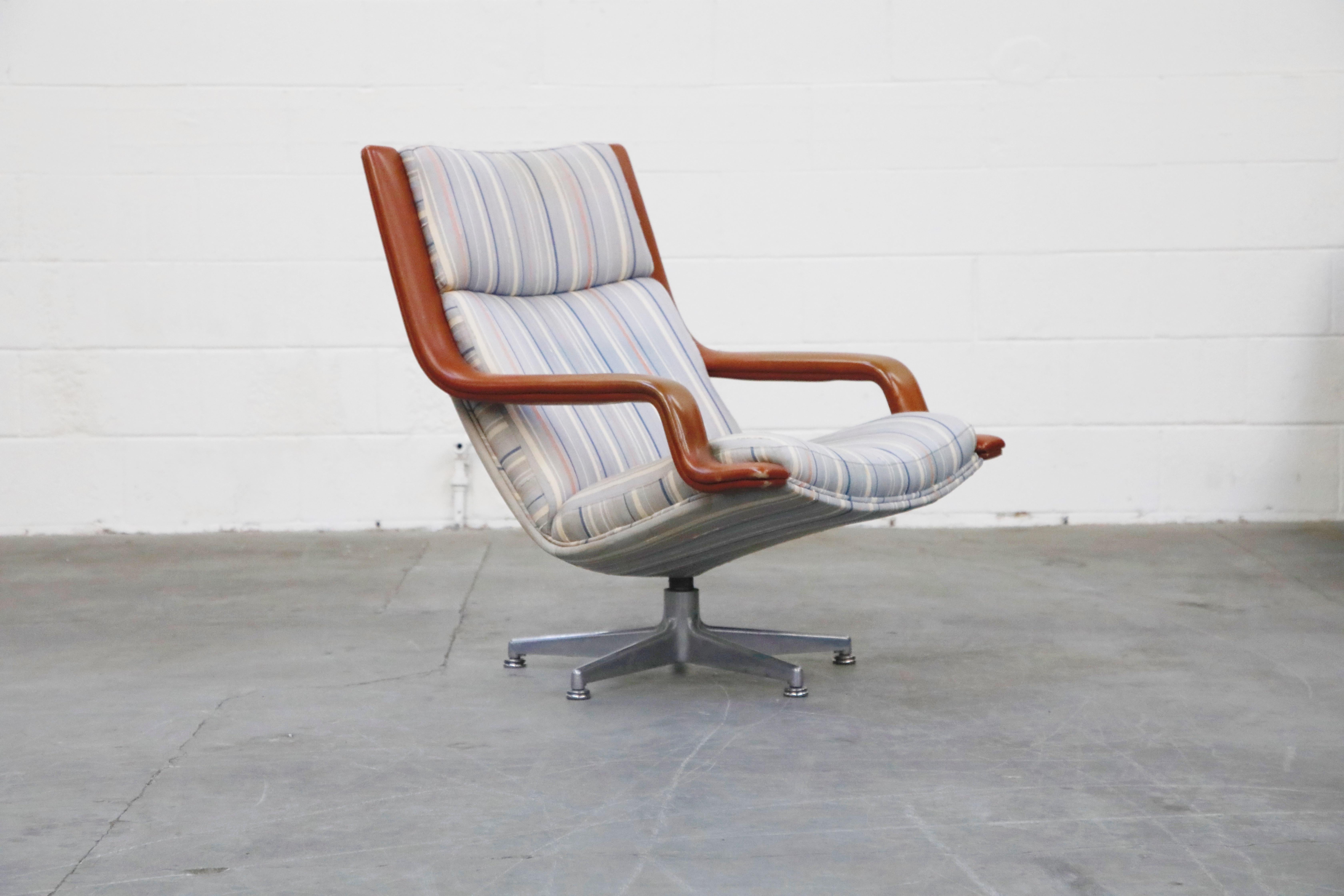 Modern Geoffrey Harcourt for Artifort Model #F-140 Swivel Lounge Armchair, circa 1970s