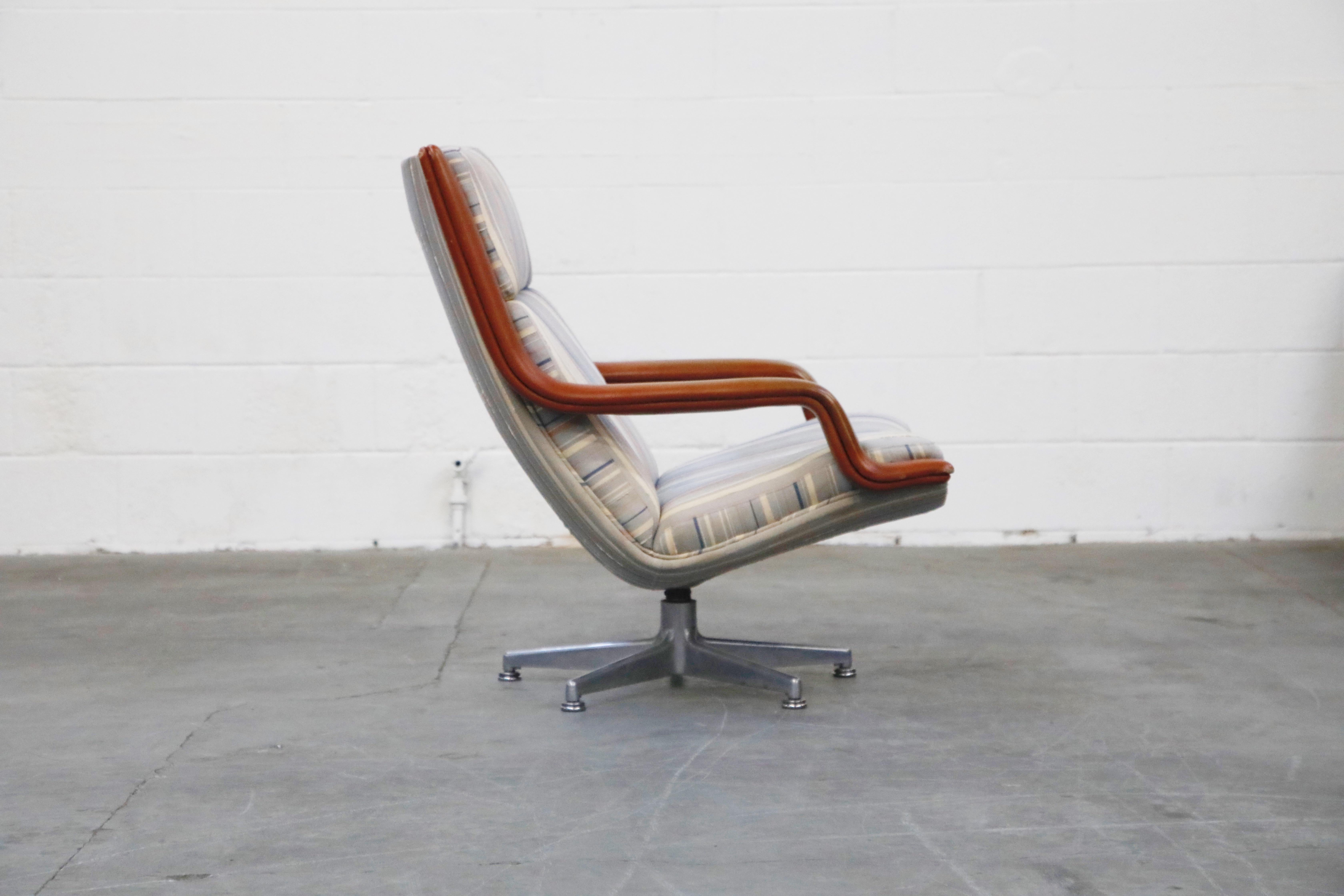 Dutch Geoffrey Harcourt for Artifort Model #F-140 Swivel Lounge Armchair, circa 1970s