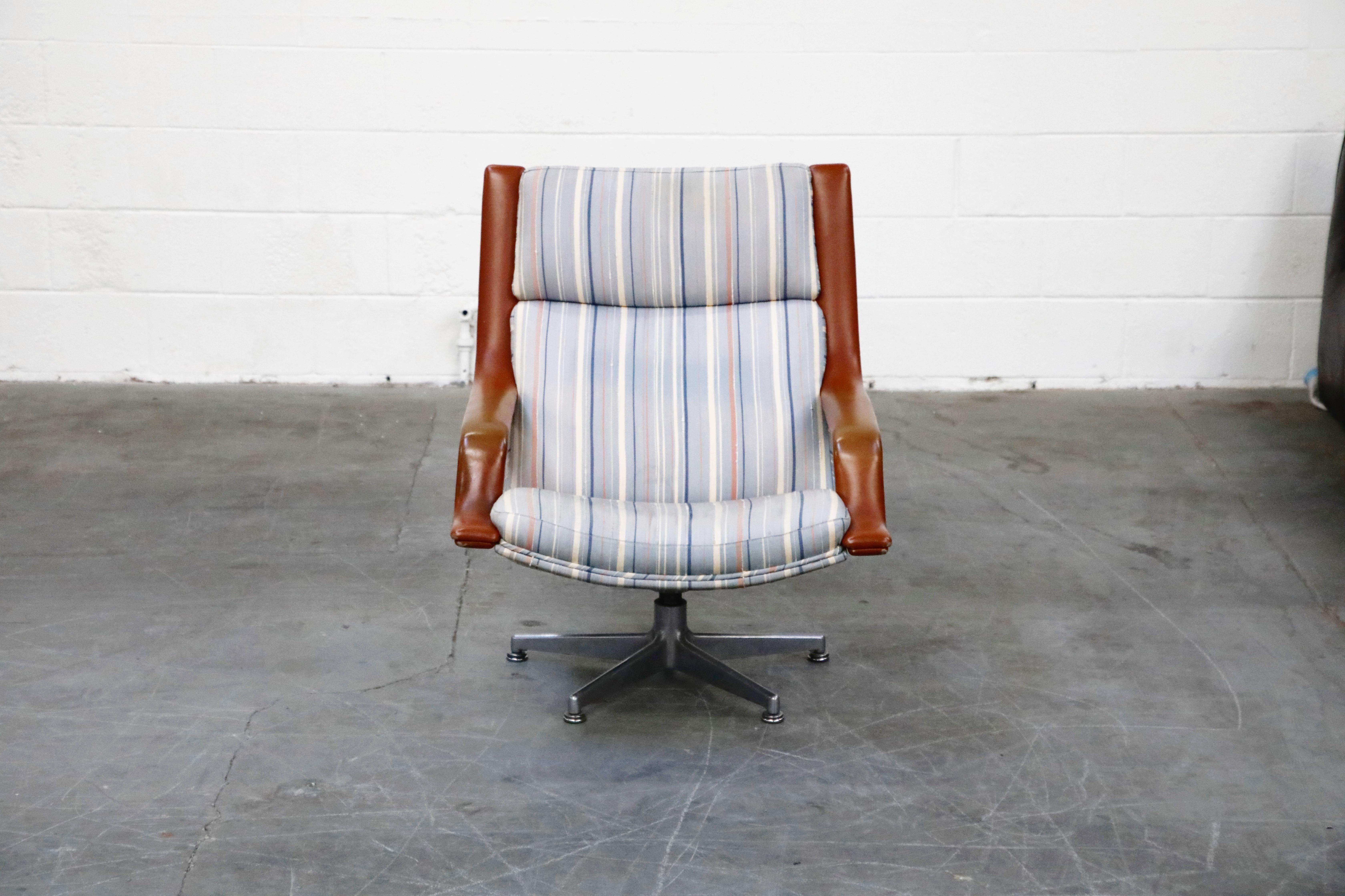 Geoffrey Harcourt for Artifort Model #F-140 Swivel Lounge Armchair, circa 1970s 2