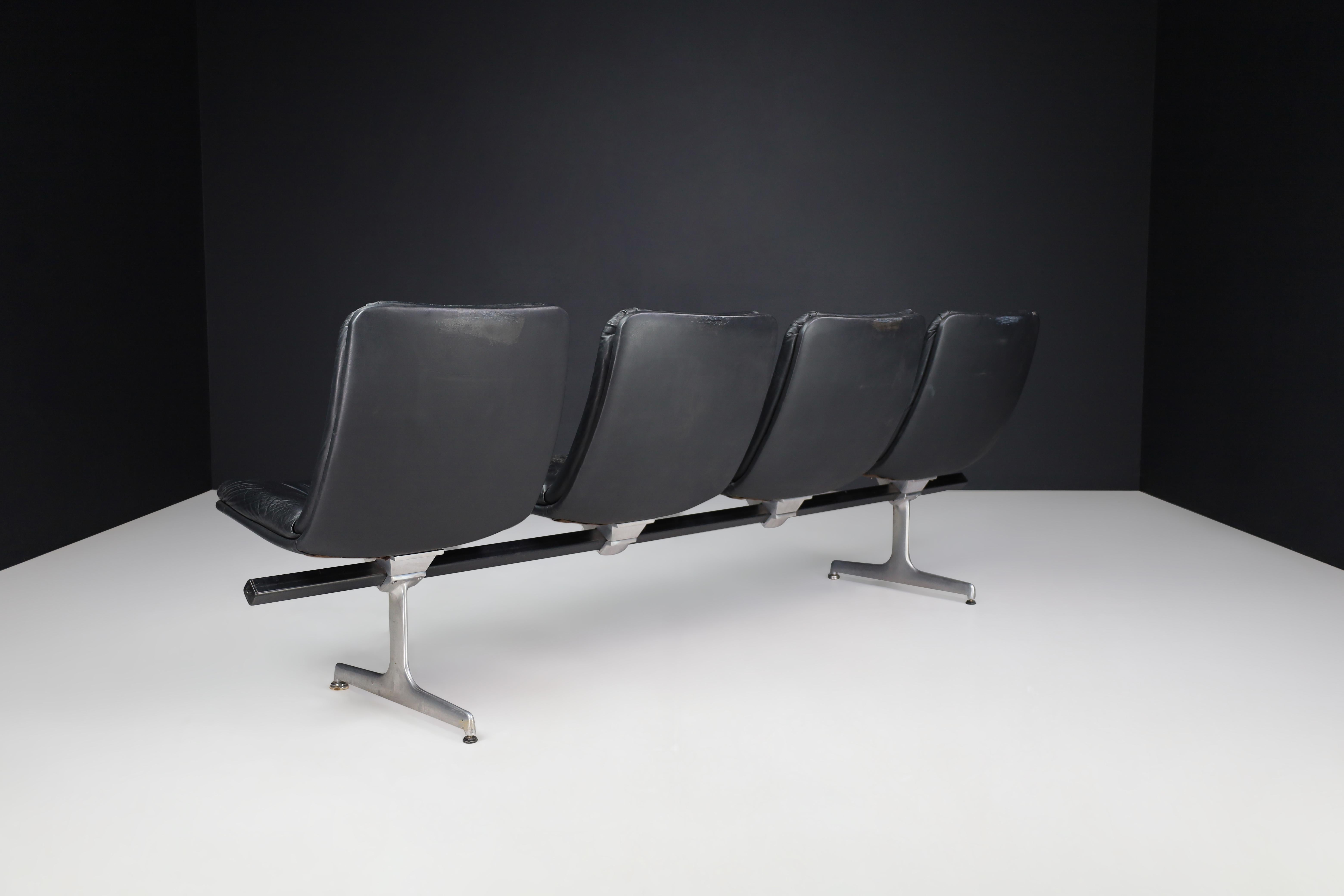 Geoffrey Harcourt Leather Four Seat Bench for Artifort, the Netherlands, 1960s For Sale 5