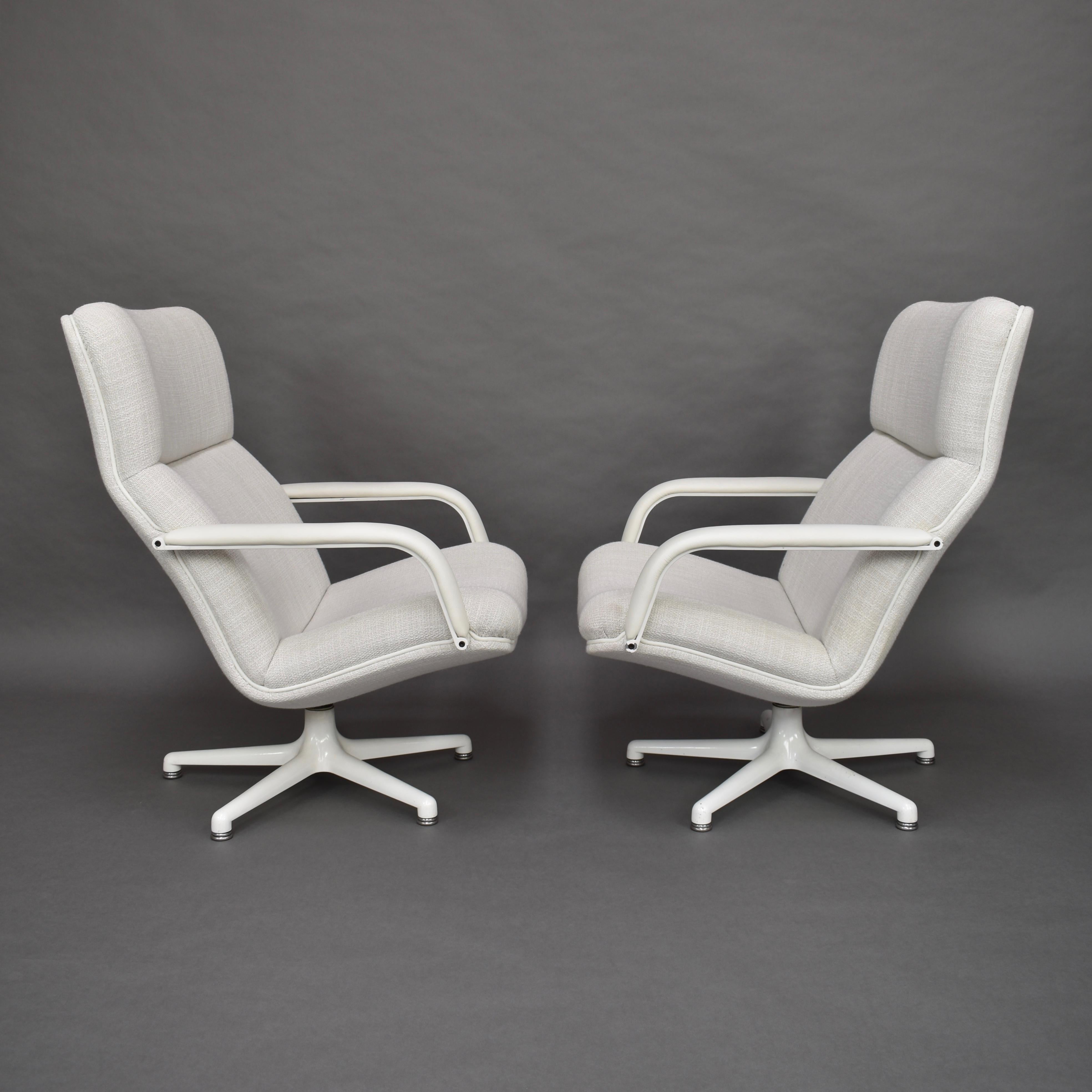 Geoffrey Harcourt Model F154 Swivel Lounge Armchairs by Artifort In Good Condition In Pijnacker, Zuid-Holland