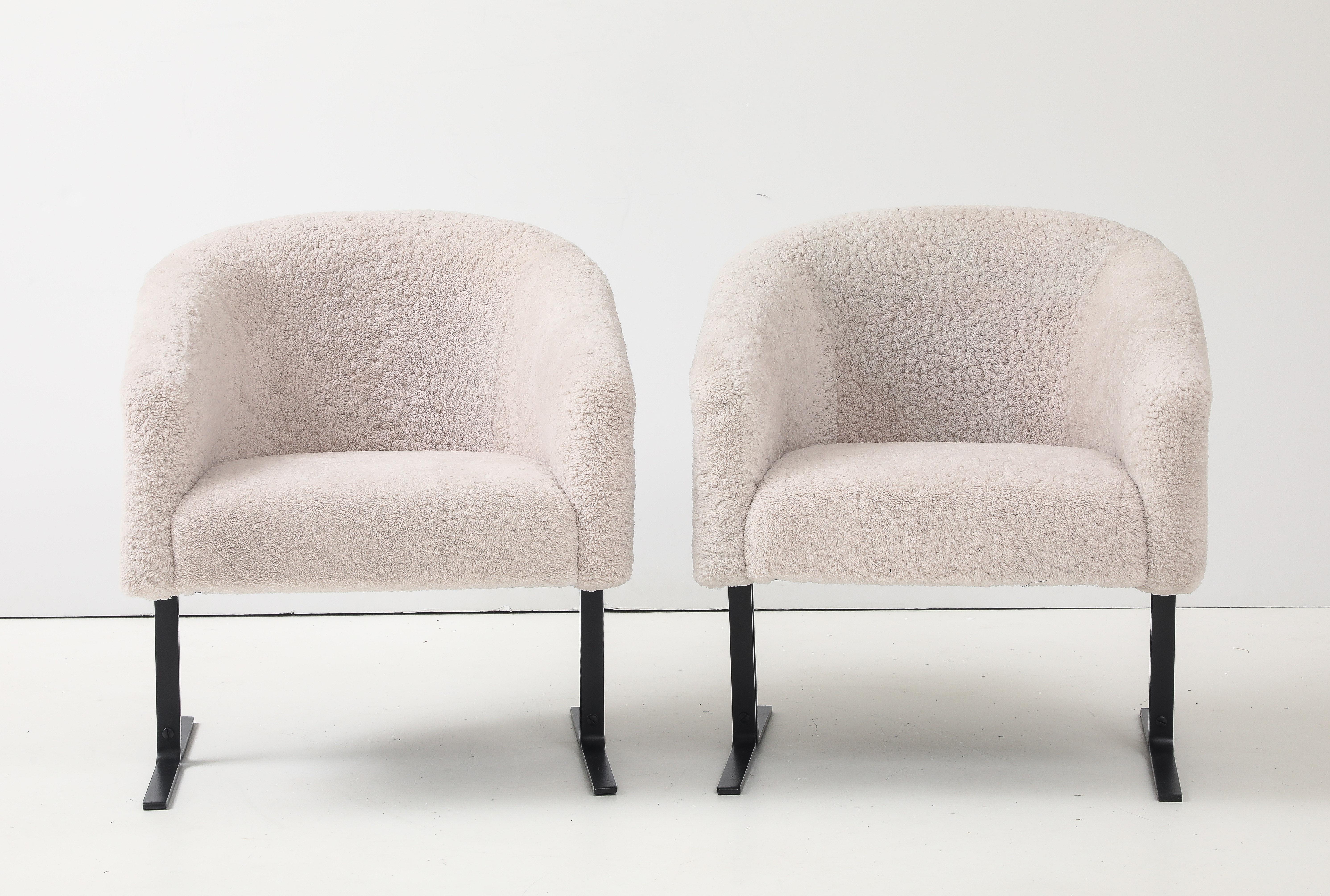 Geoffrey Harcourt Schafsfell, Bronze Stühle (Moderne der Mitte des Jahrhunderts) im Angebot