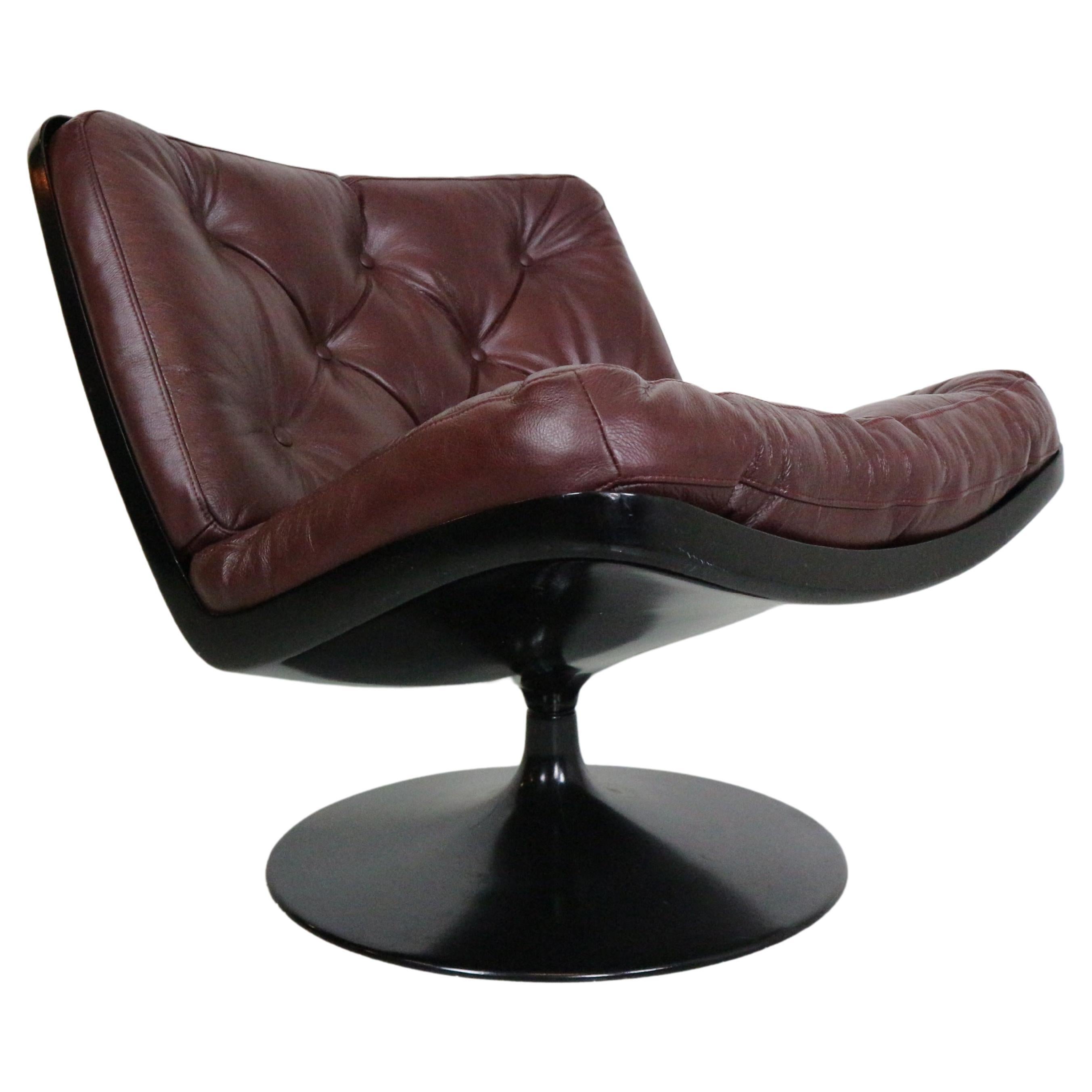 Geoffrey Harcourt Swivel Leather Lounge Chair- "F504" for Artifort, 1960's For Sale