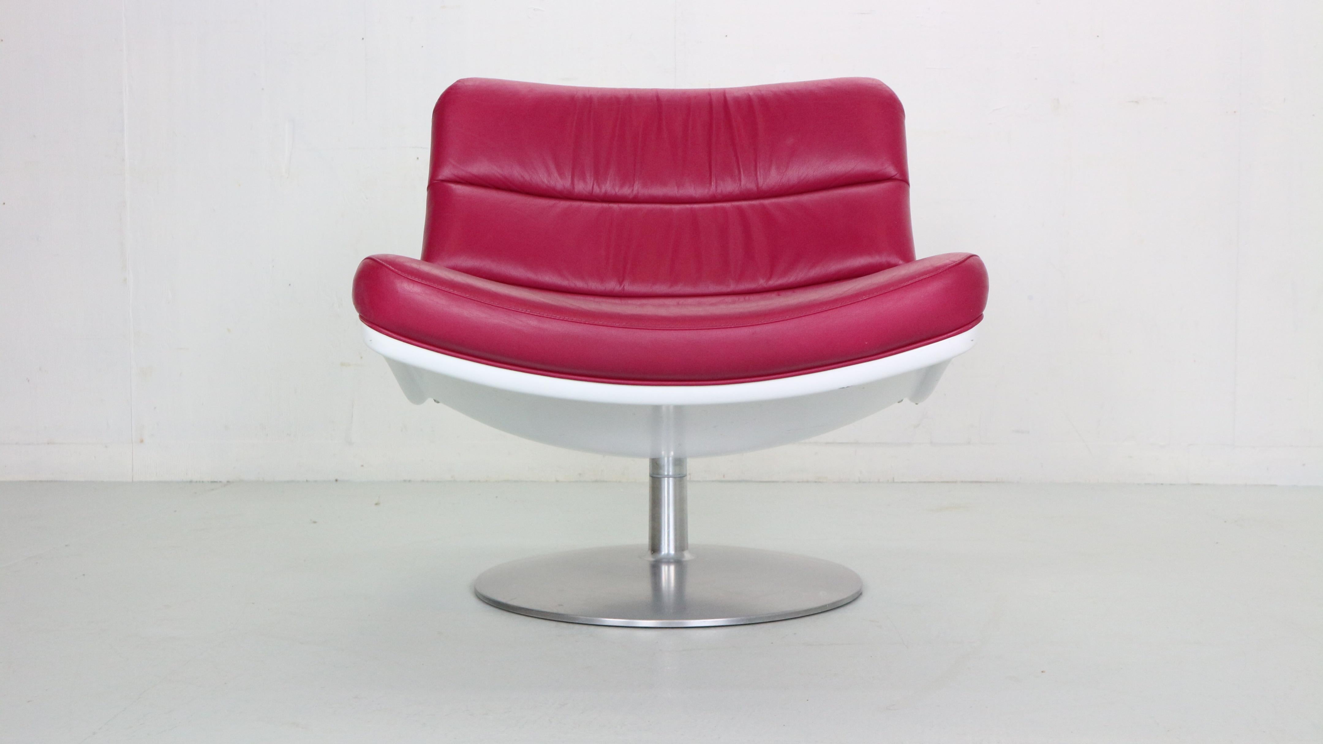 Dutch Geoffrey Harcourt Swivel Lounge Chair F978 & Pierre Paulin Ottoman for Artifort