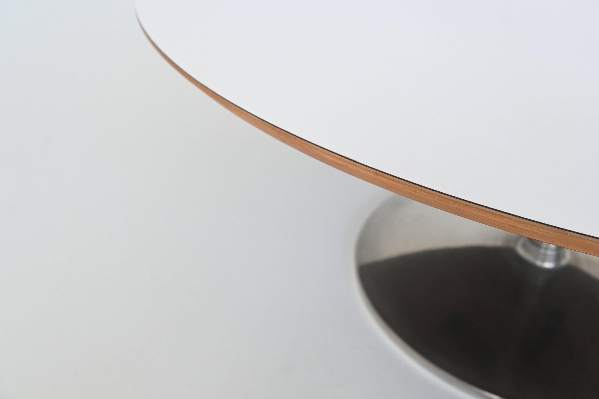 Geoffrey Harcourt tulip coffee table Artifort The Netherlands 1970 2